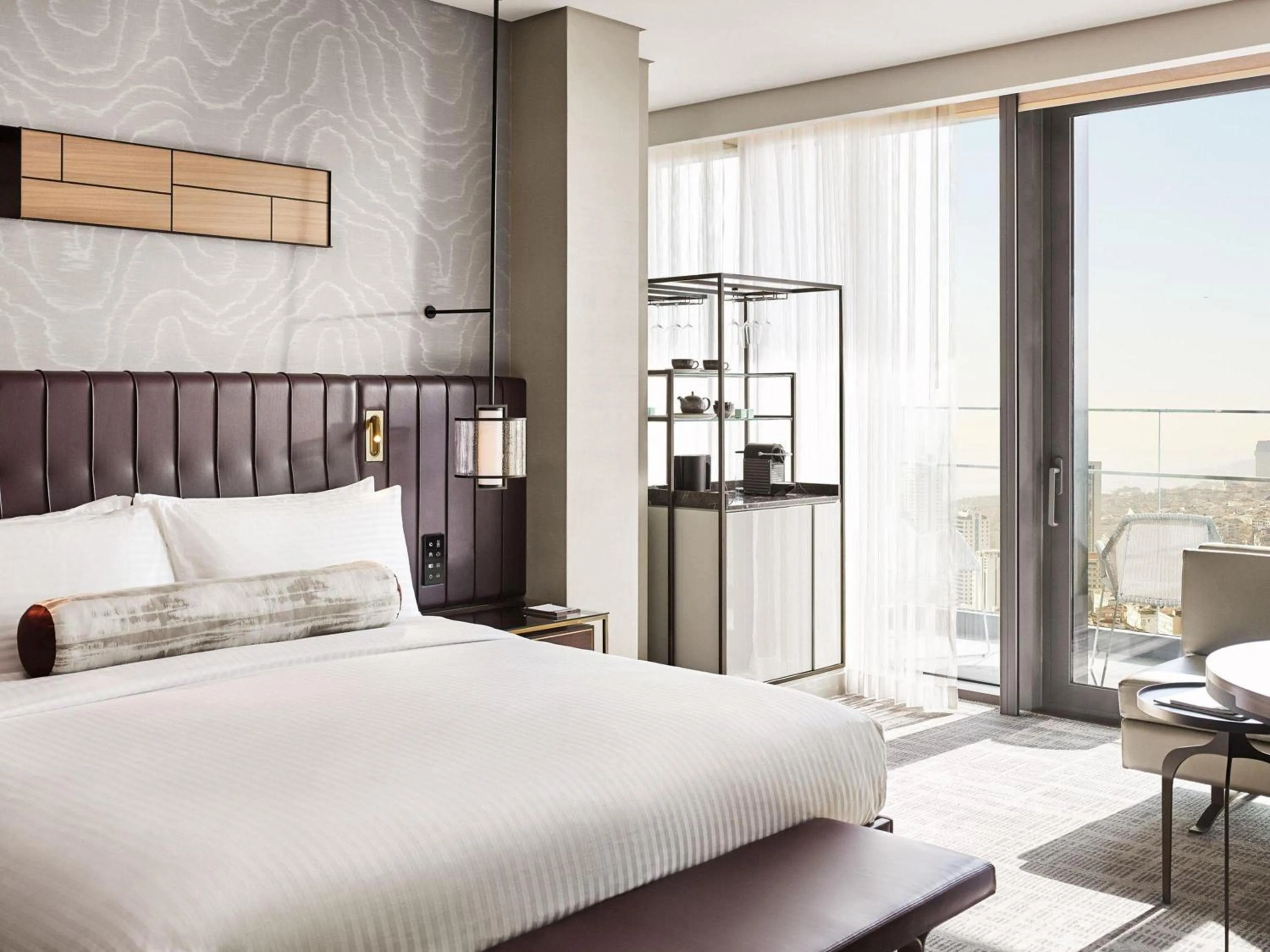 Bedroom, Bed in Fairmont Quasar Istanbul Hotel