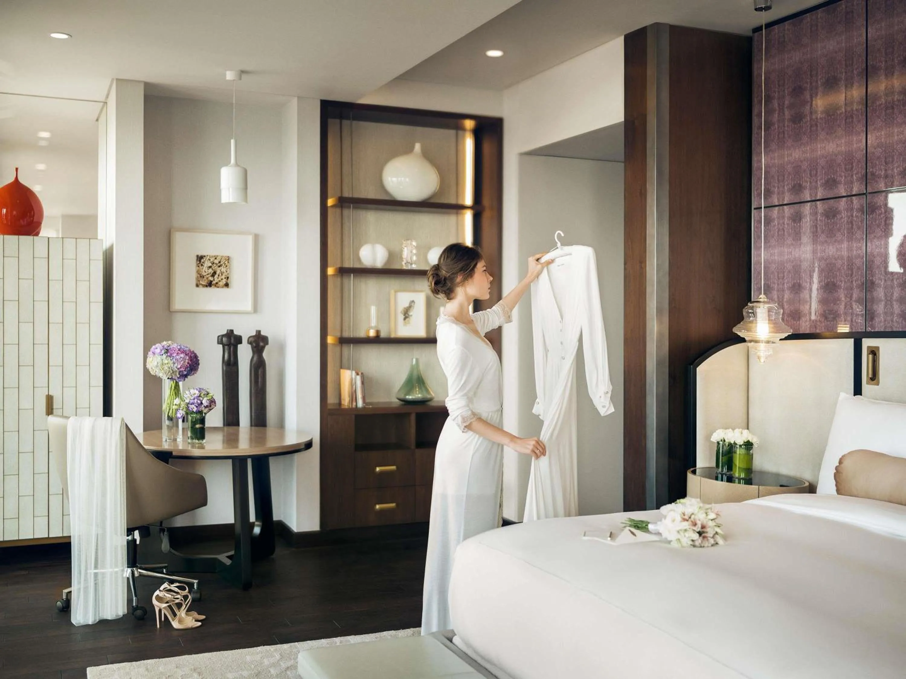 Bedroom, Bed in Fairmont Quasar Istanbul Hotel