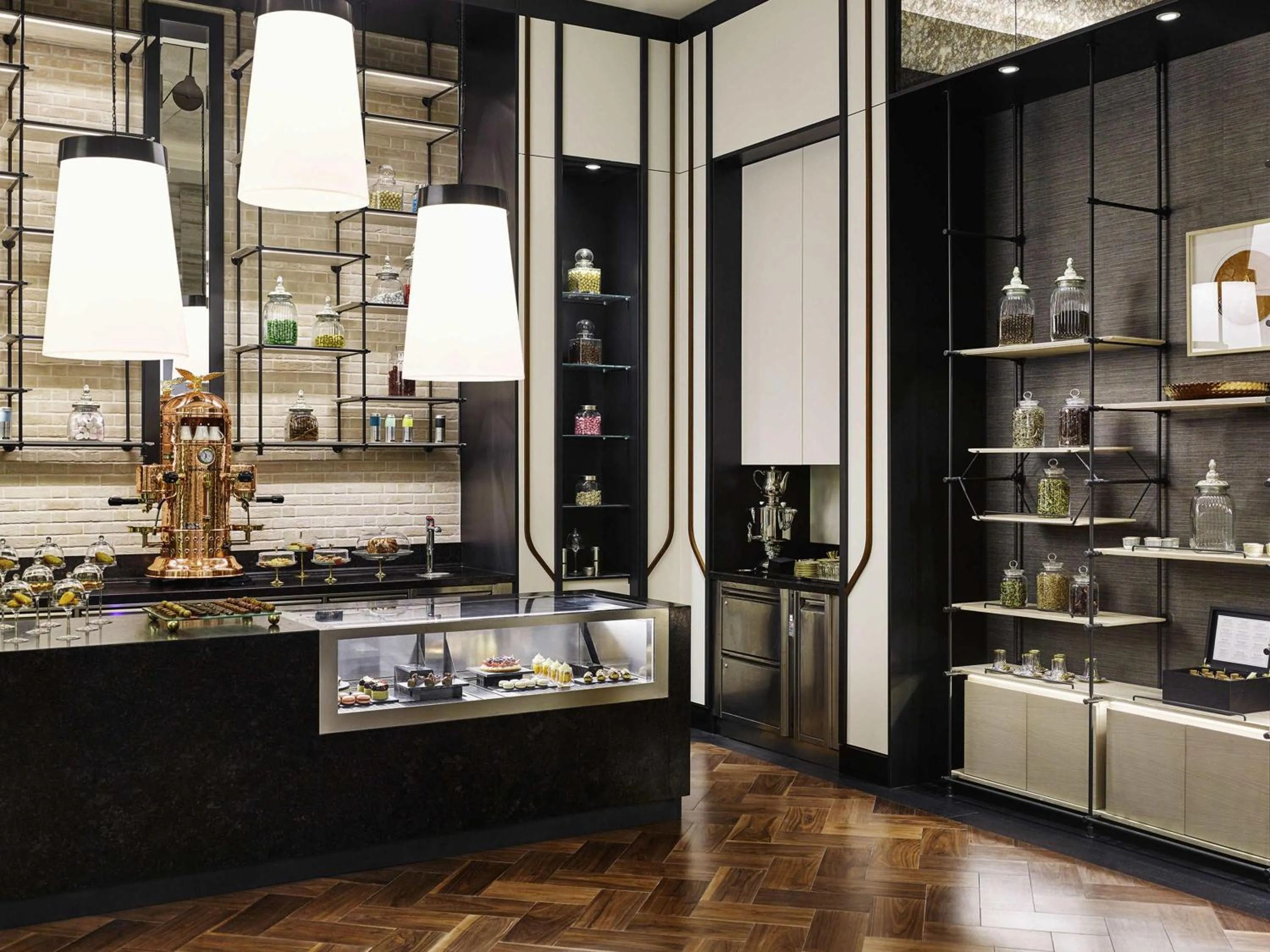 Restaurant/places to eat in Fairmont Quasar Istanbul Hotel