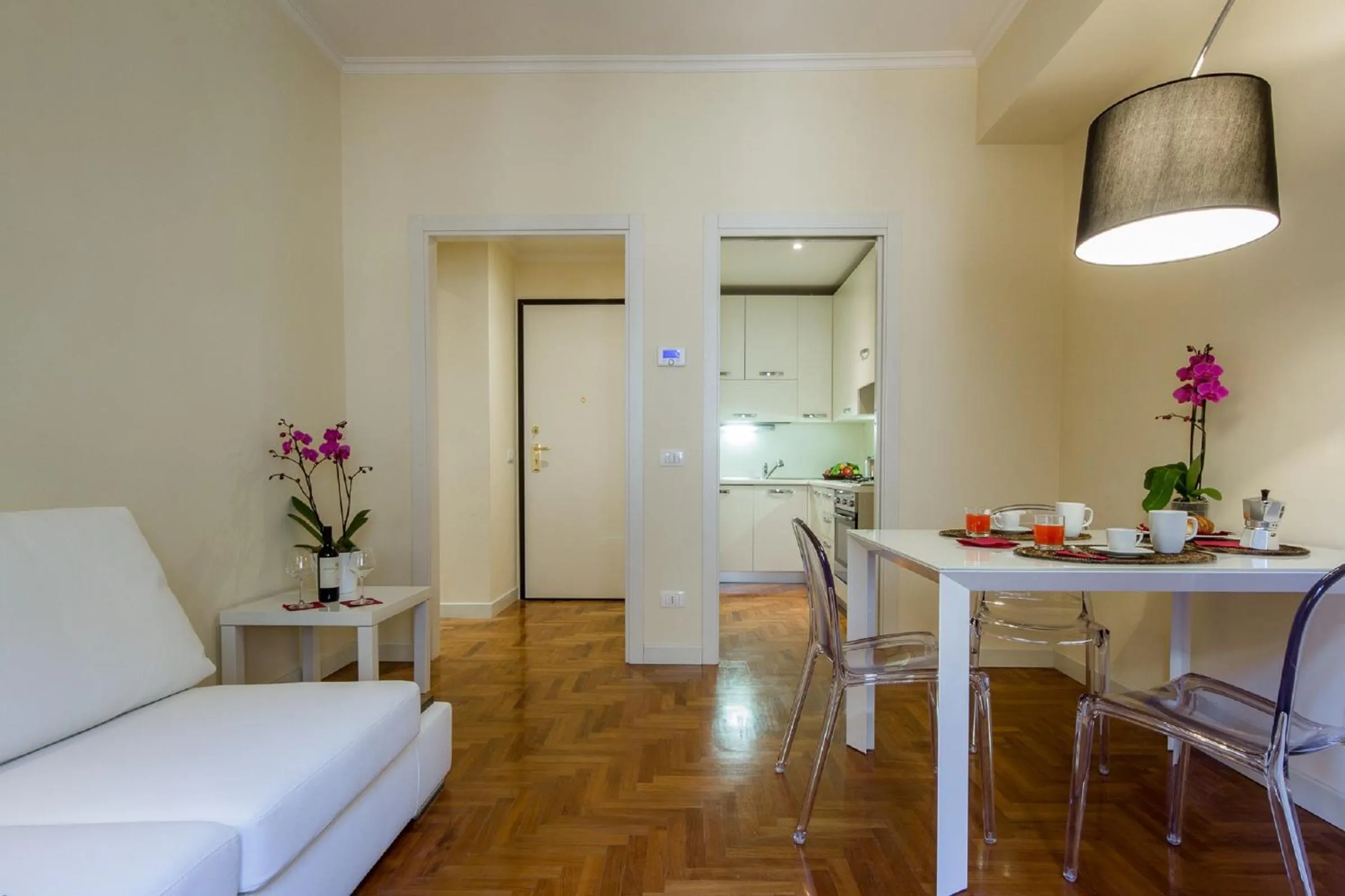 Facade/entrance in Apartments Florence - Le Por Santa Maria