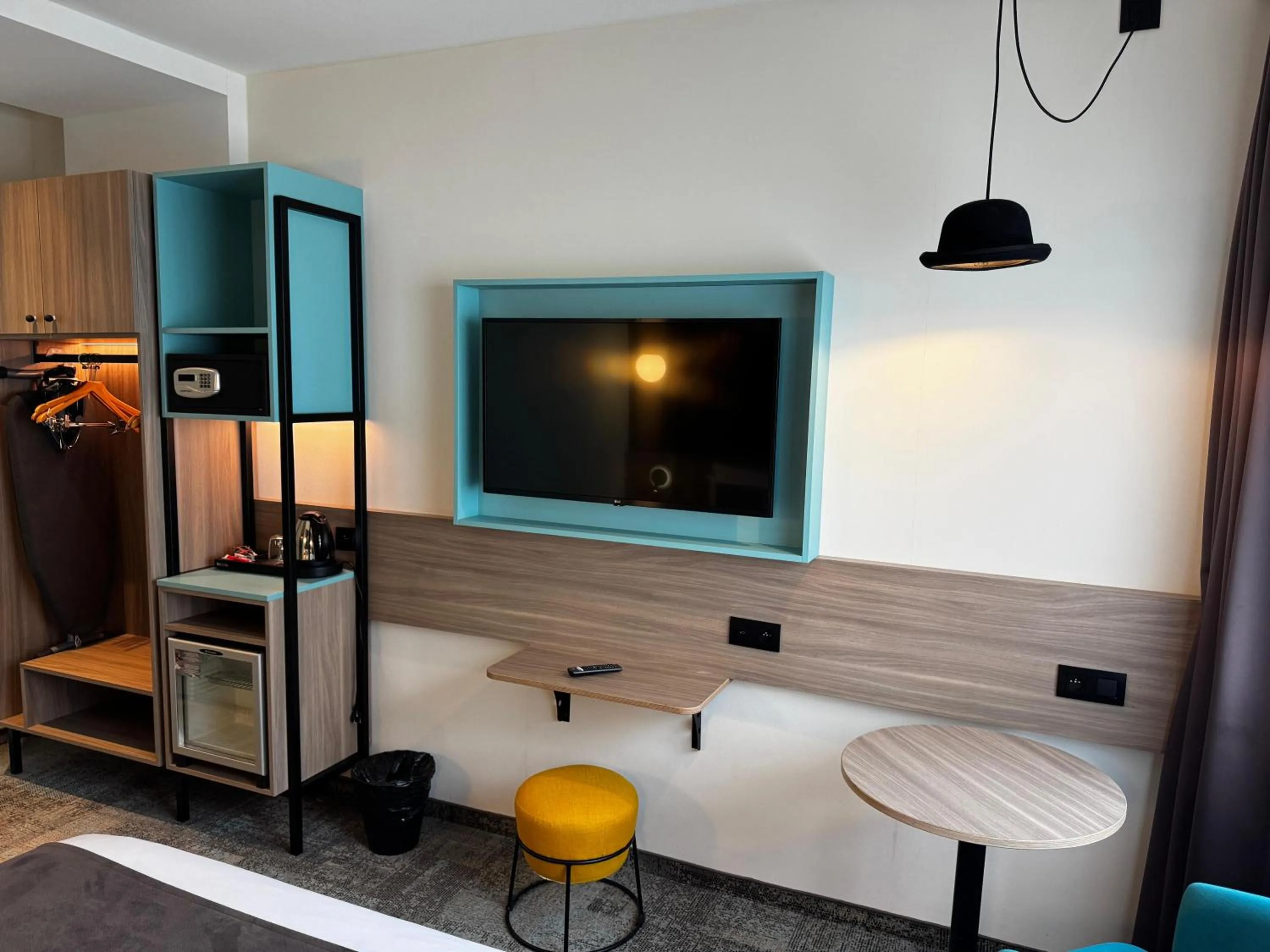 Photo of the whole room in Hotel & Aparthotel Casteau Resort Mons Soignies