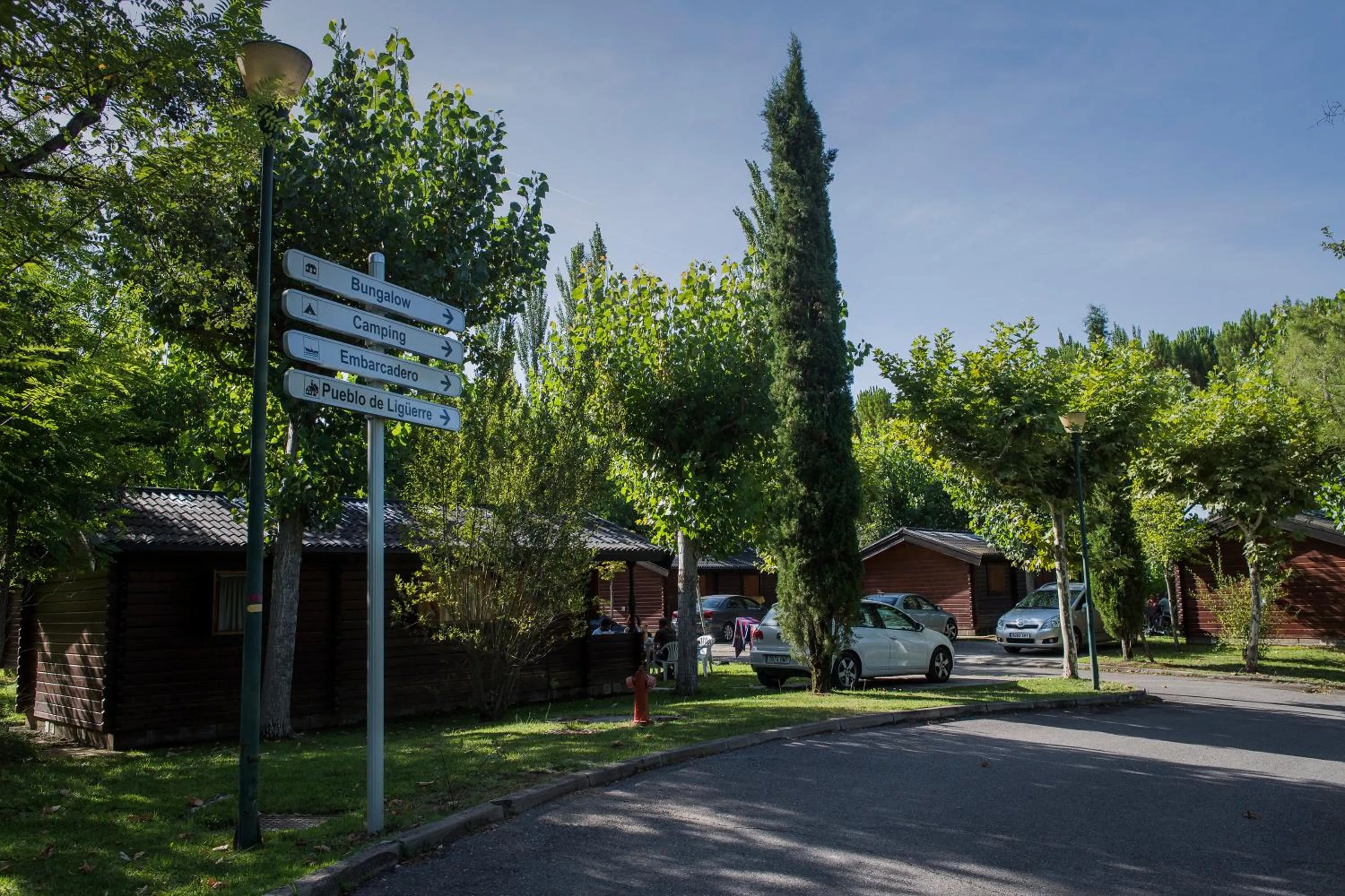 Garden in La Pedanía Hotel Y Bungalows - Ligüerre de Cinca