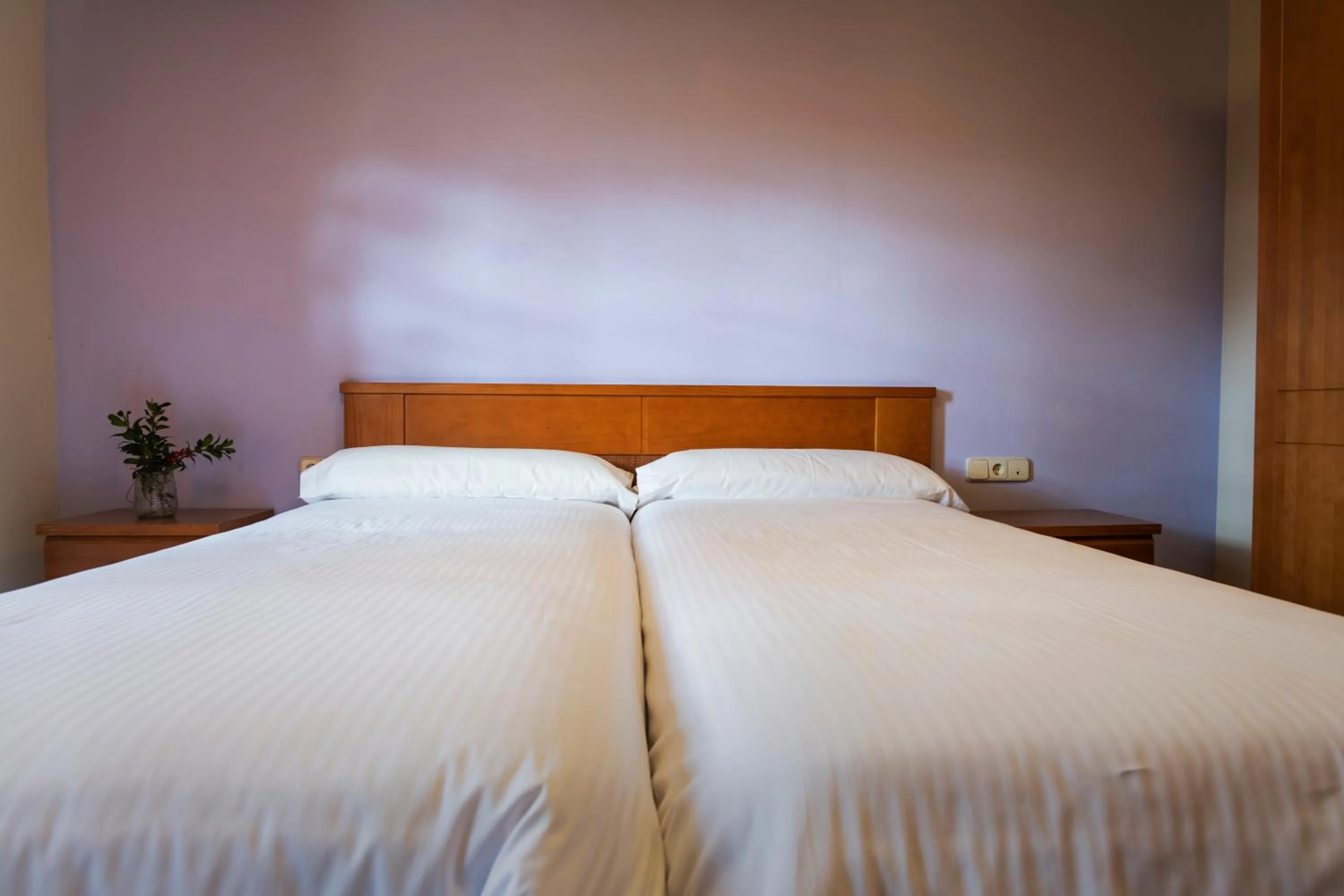 Bed in La Pedanía Hotel Y Bungalows - Ligüerre de Cinca