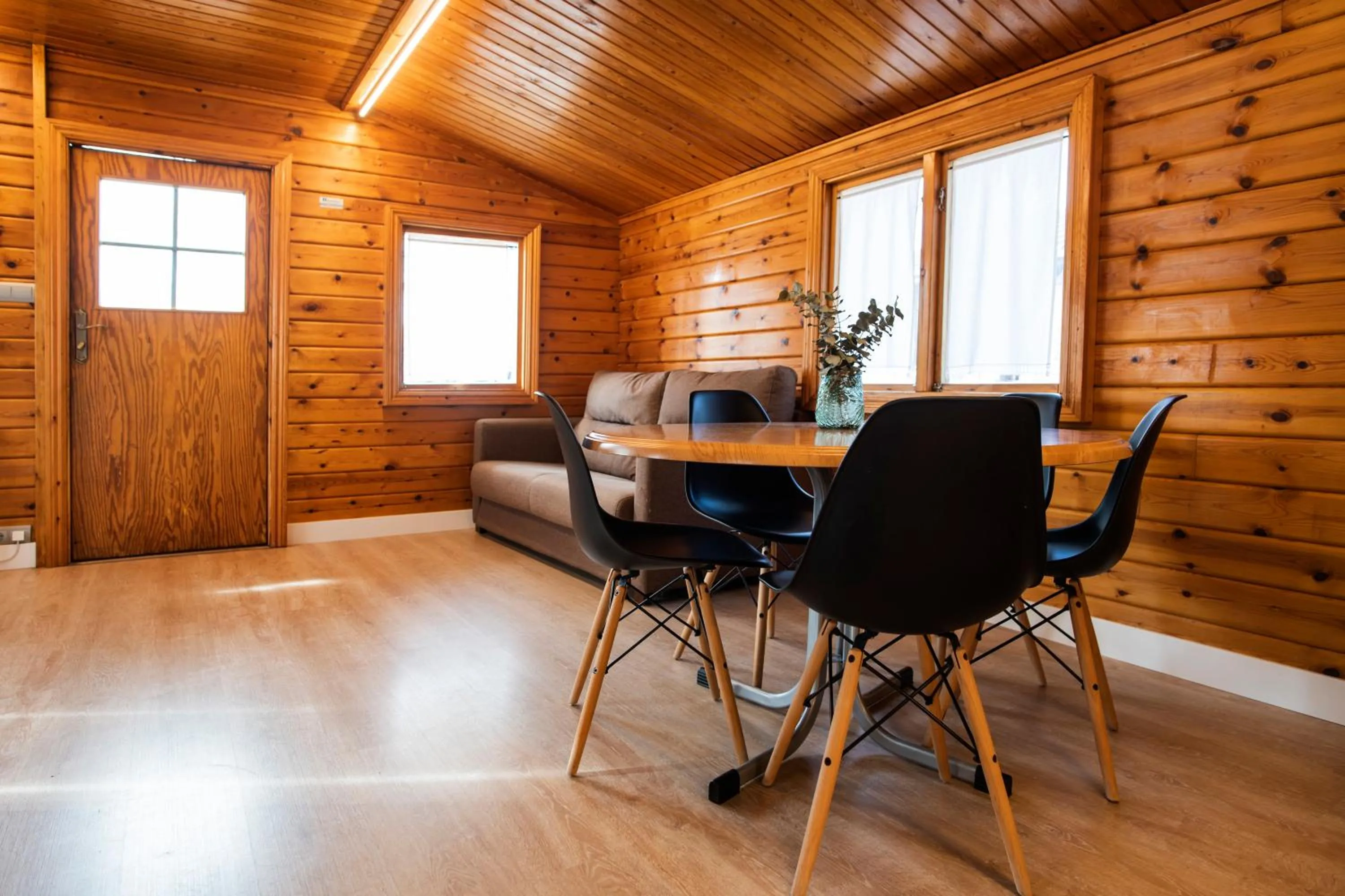 La Pedanía Hotel Y Bungalows - Ligüerre de Cinca