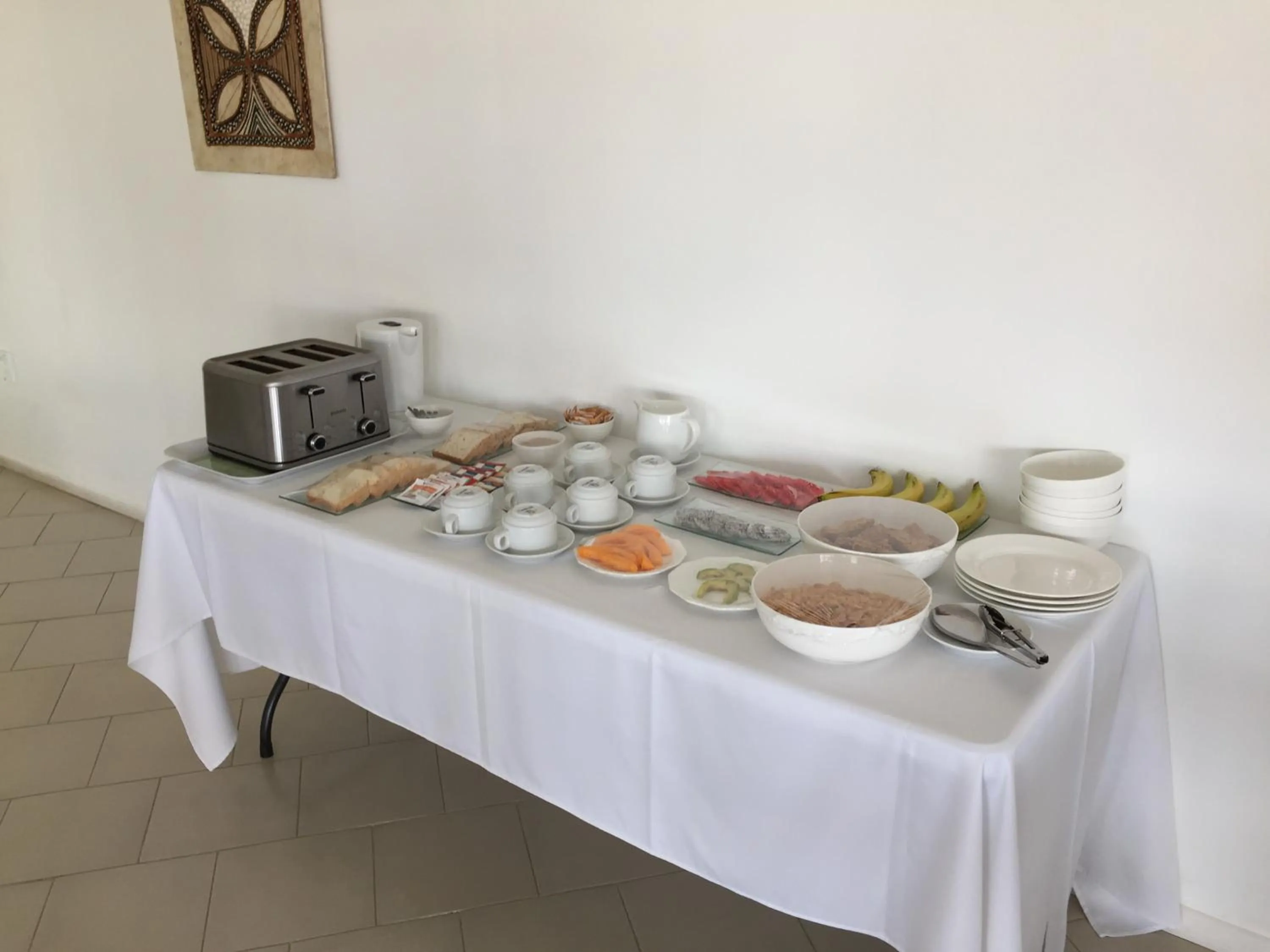 Continental breakfast in House of Tonga