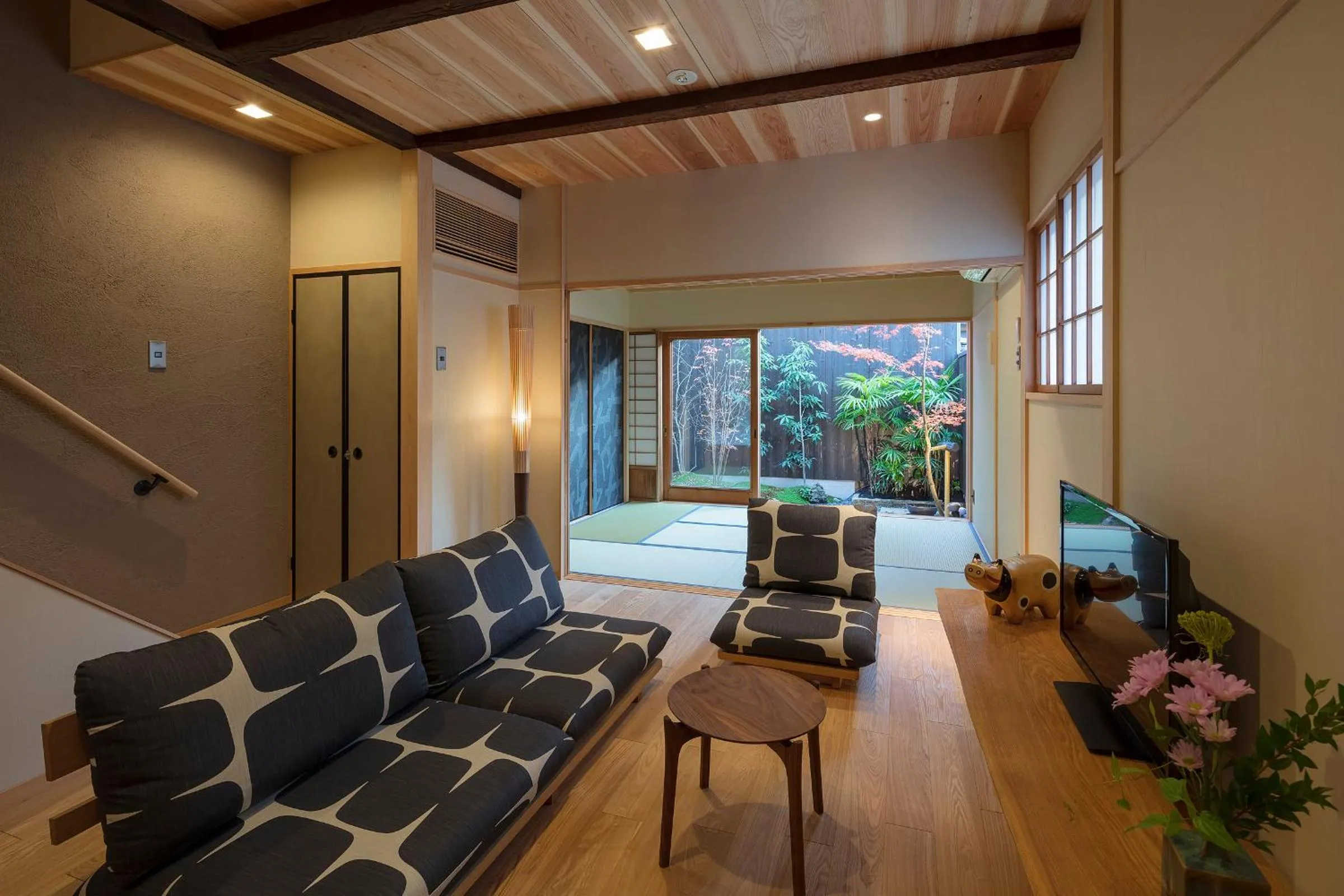 Living room in Shimabara Kaiden Machiya House