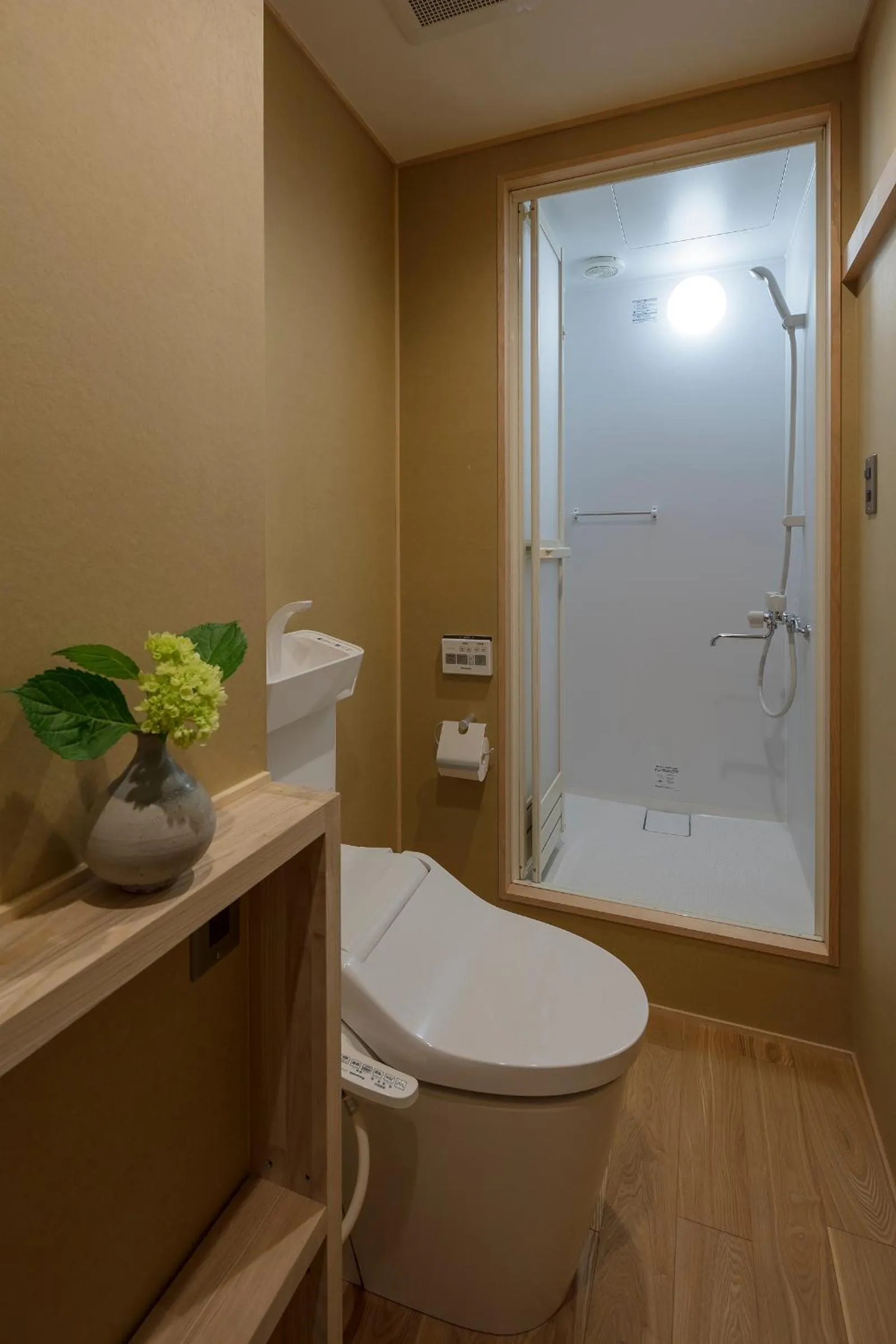 Bathroom in Shimabara Kaiden Machiya House