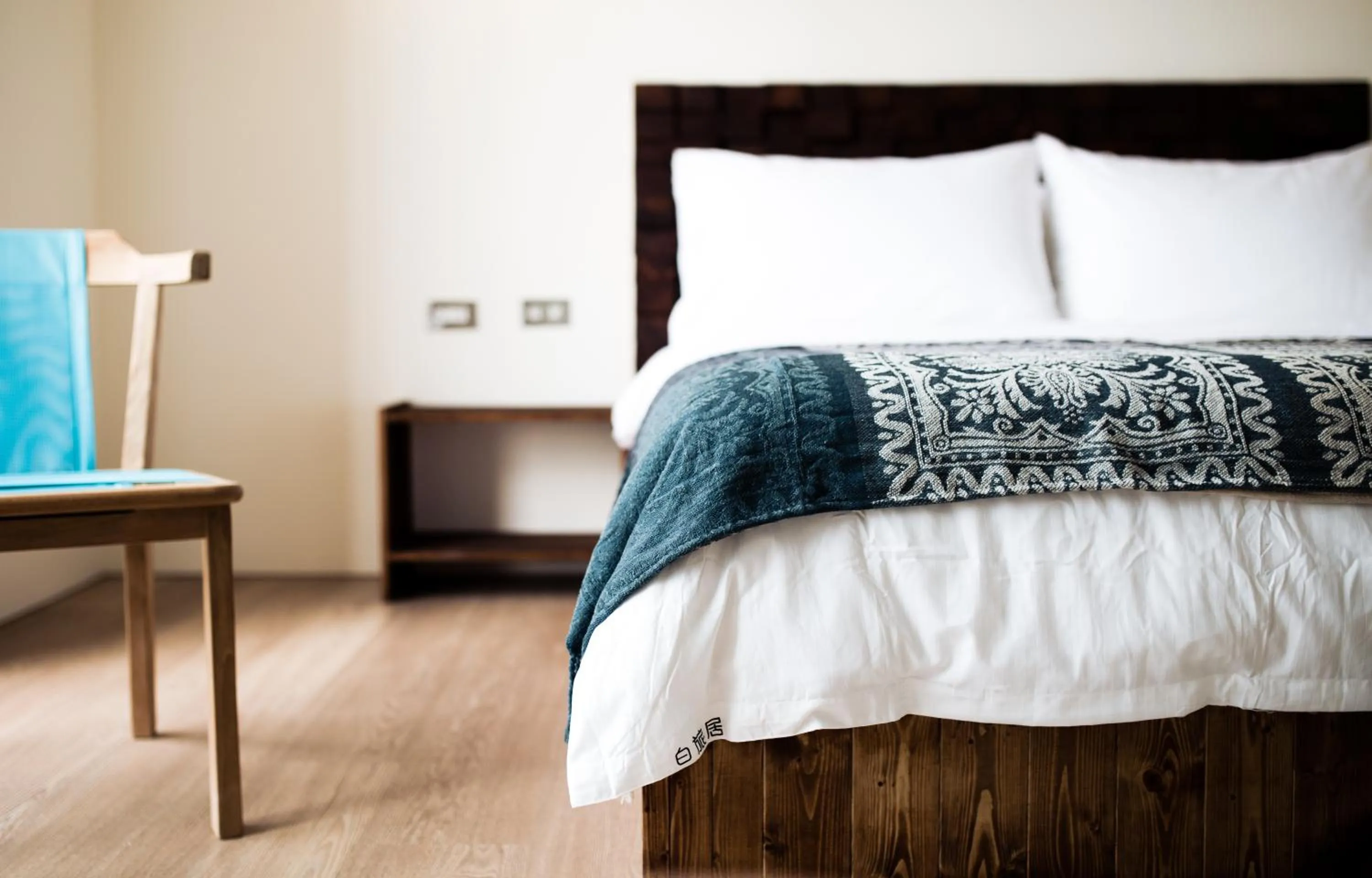Decorative detail, Bed in Haku Beach Days Inn