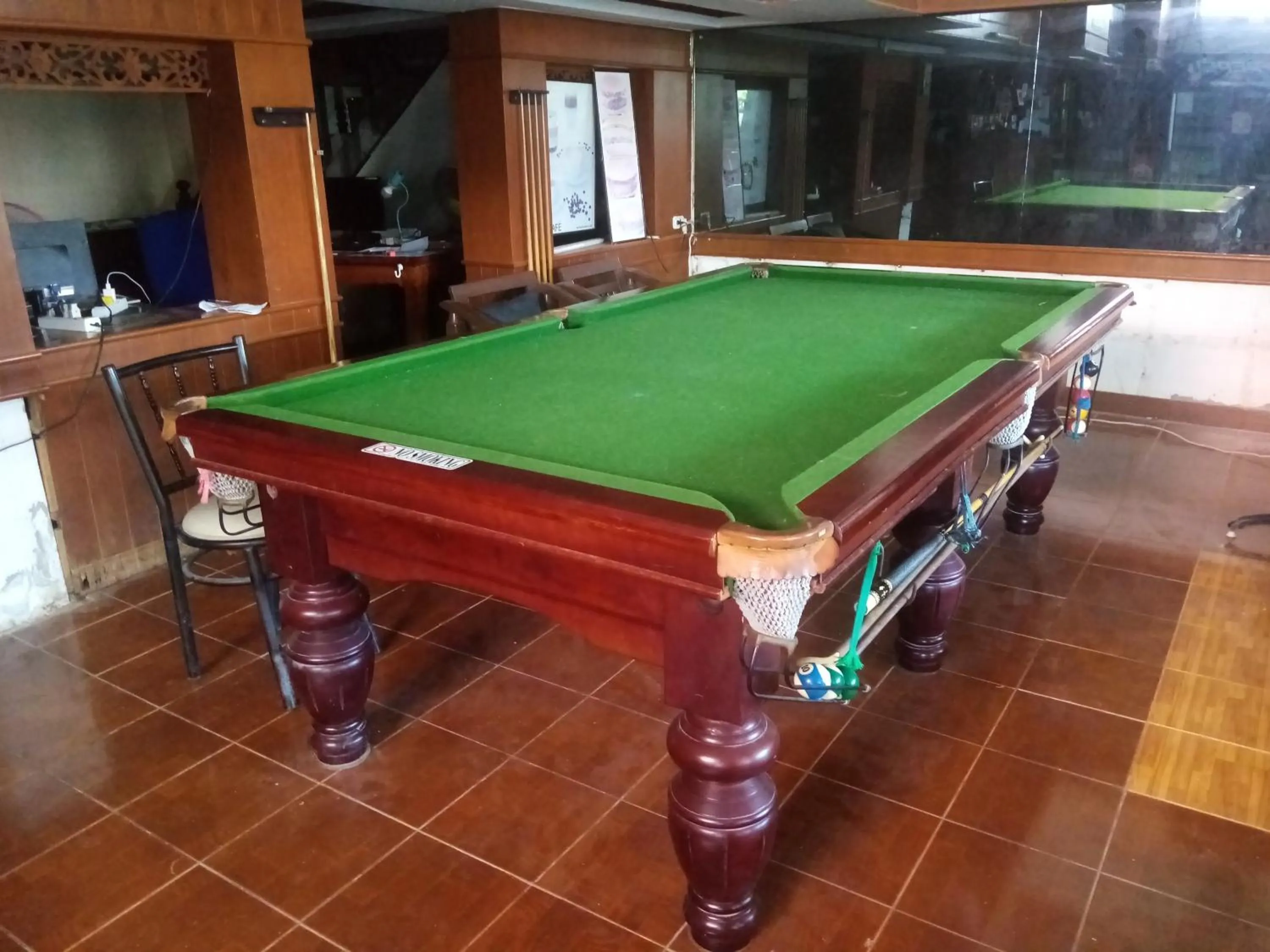 Billiard in BEN & LEK GUESTHOUSE