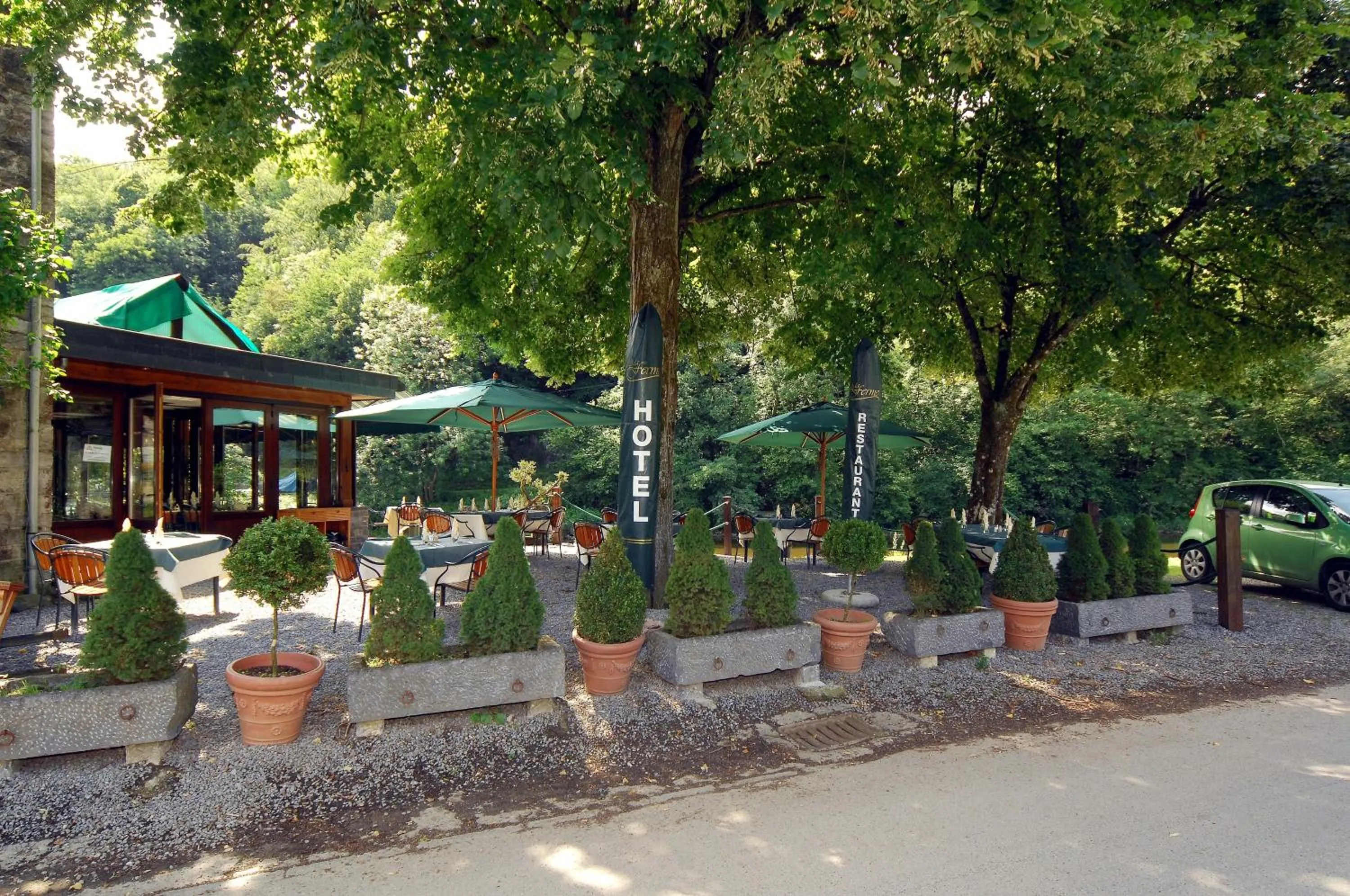Balcony/Terrace in Hôtel/Restaurant à la Ferme