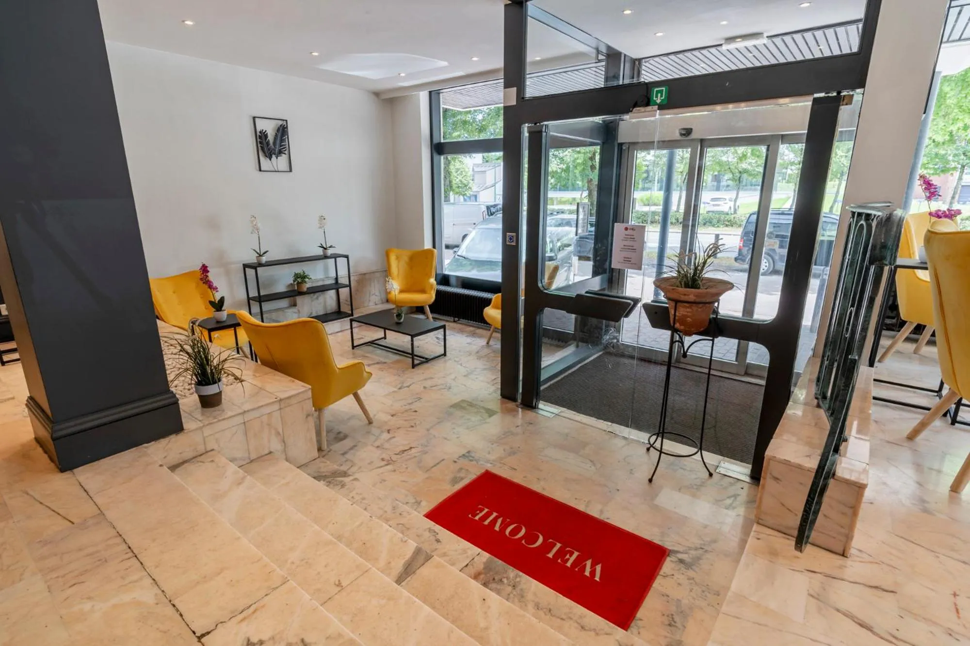 Lobby or reception in Sleep & Go Brussels South