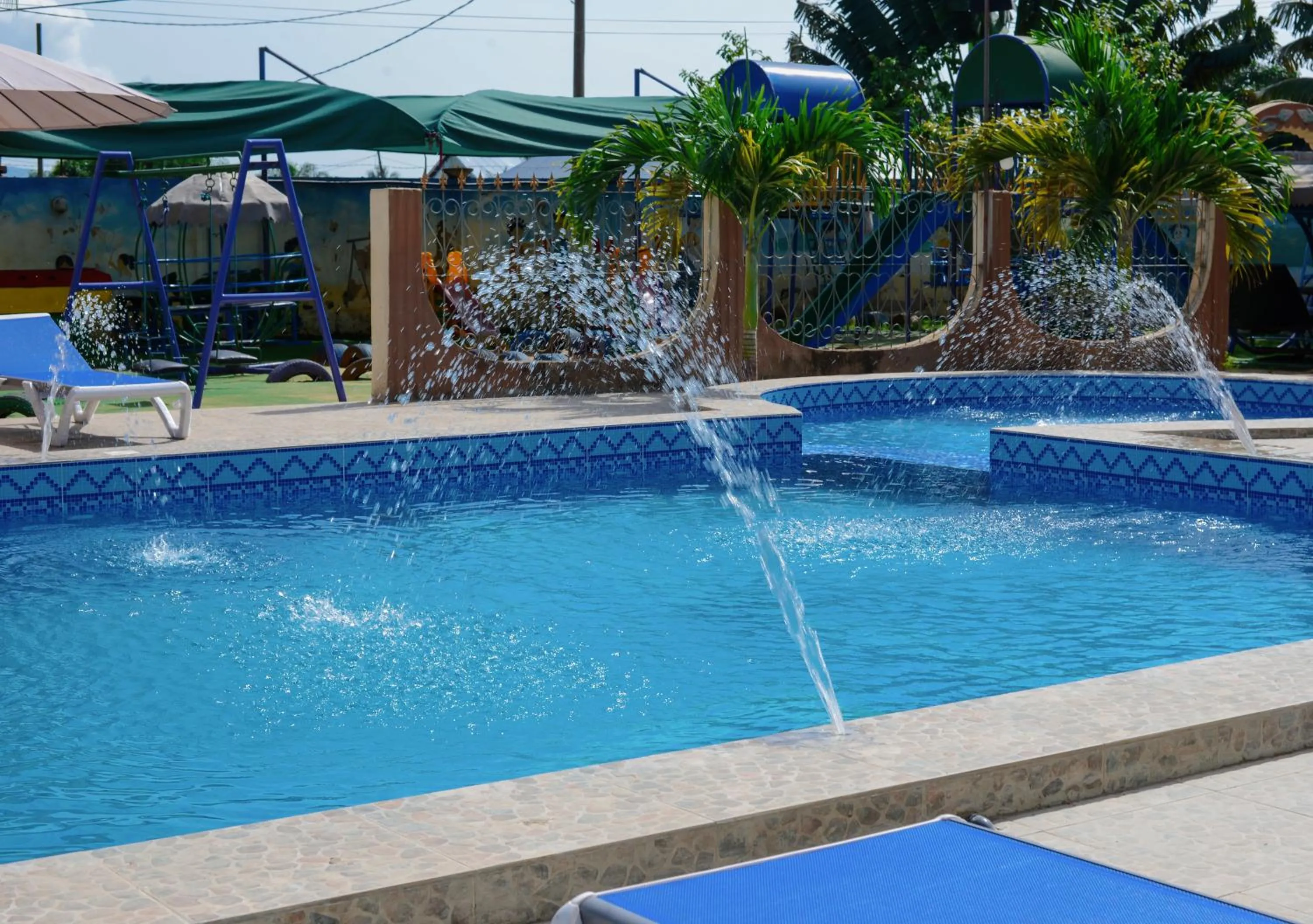 Swimming pool in Hotel Ganiela
