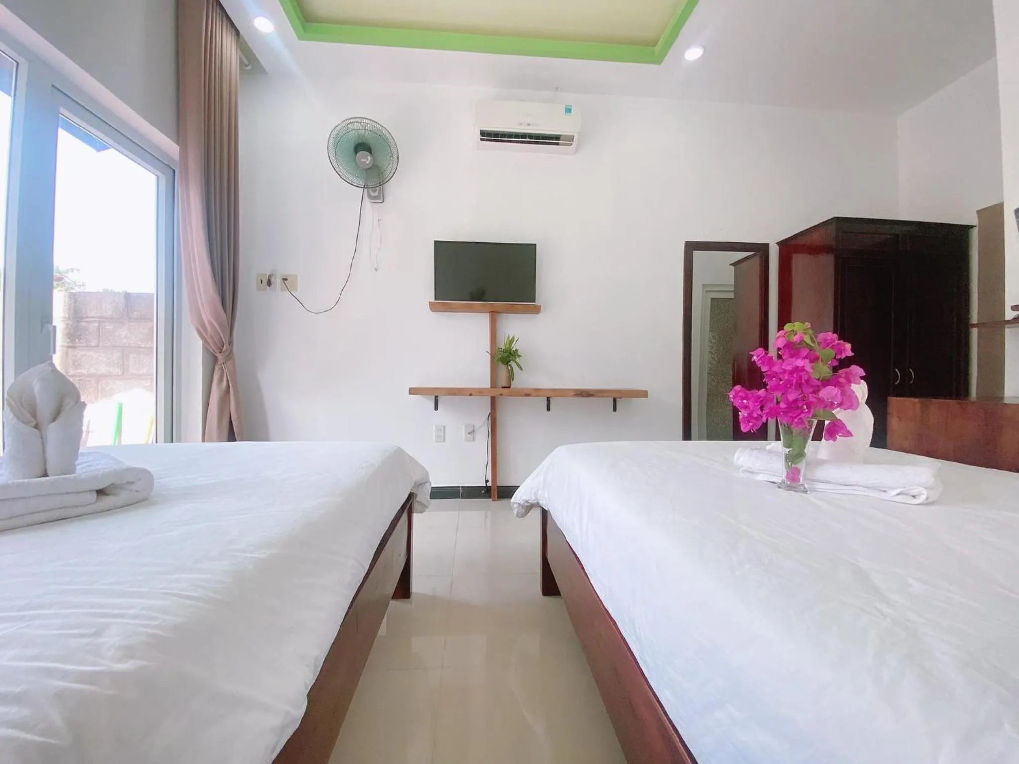 Bedroom, Bed in Tuong Vy Boutique Hotel Mui Ne