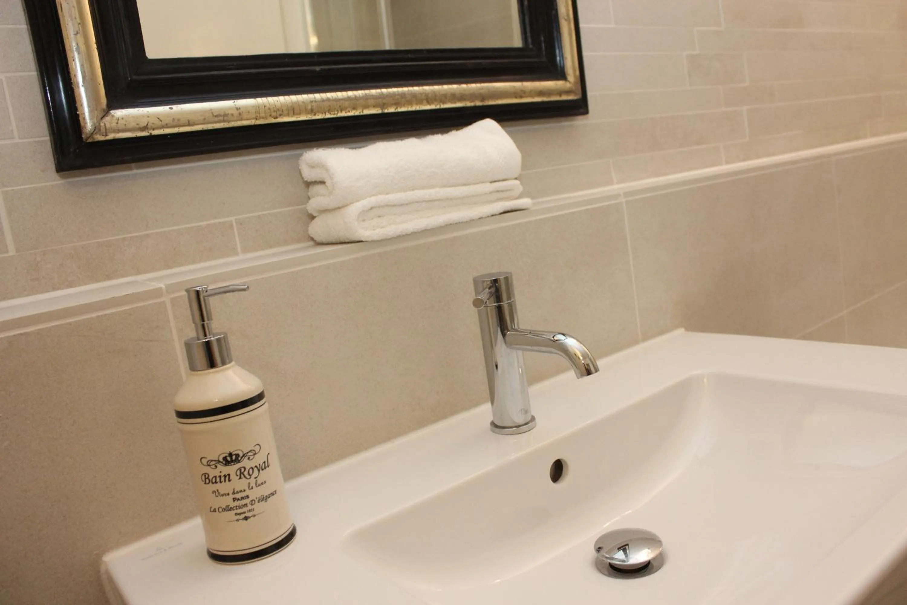 Bathroom in De Verrassing