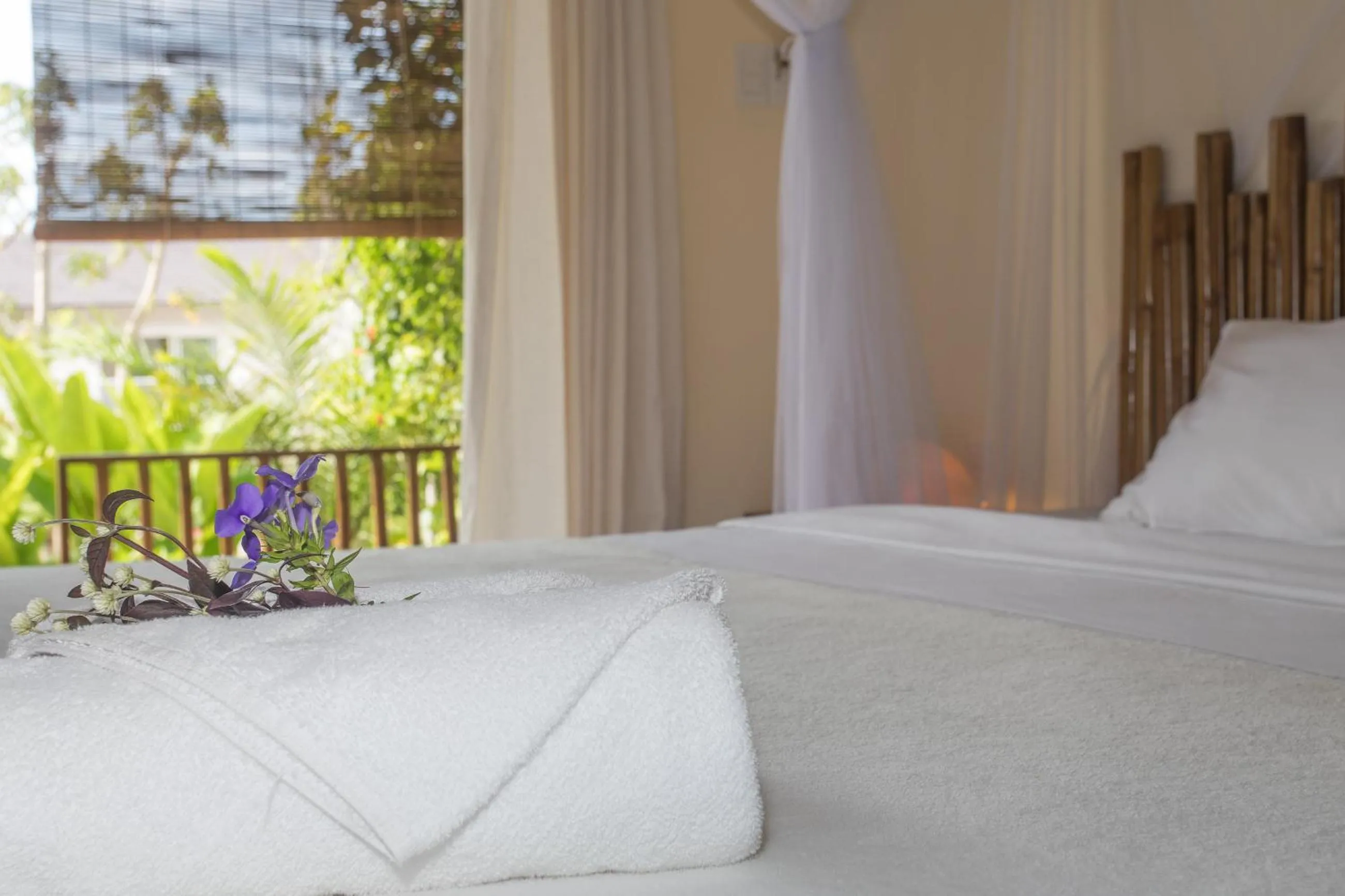 Balcony/Terrace, Bed in Le Forest Resort