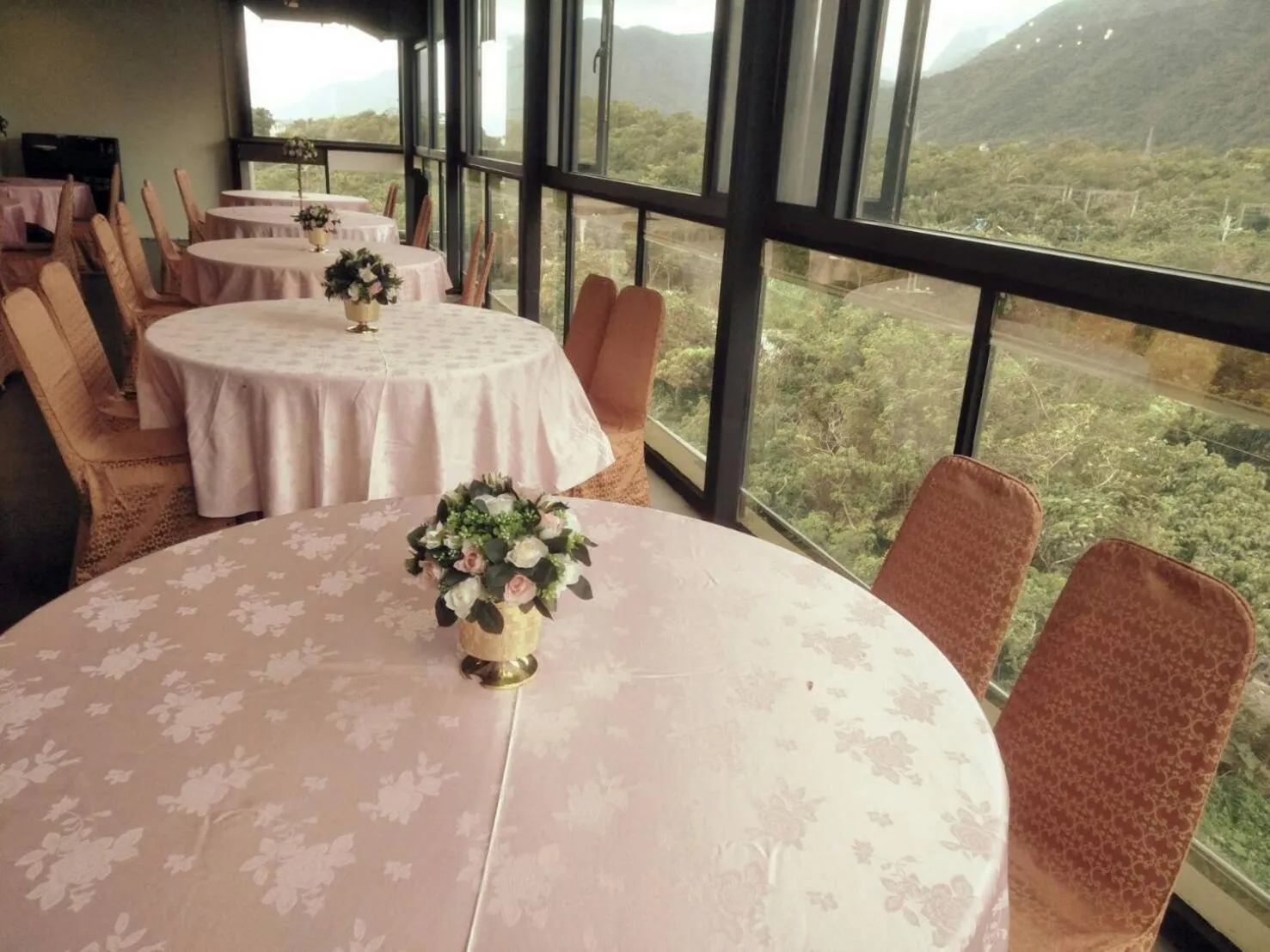 Breakfast in Starry Inns