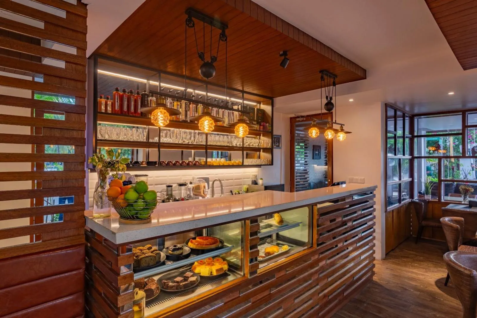 Restaurant/places to eat in Express Inn at Hulhumale