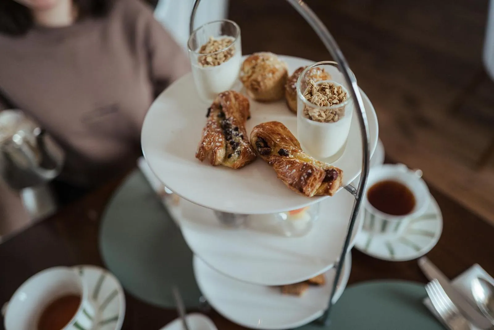 Breakfast in Armada House