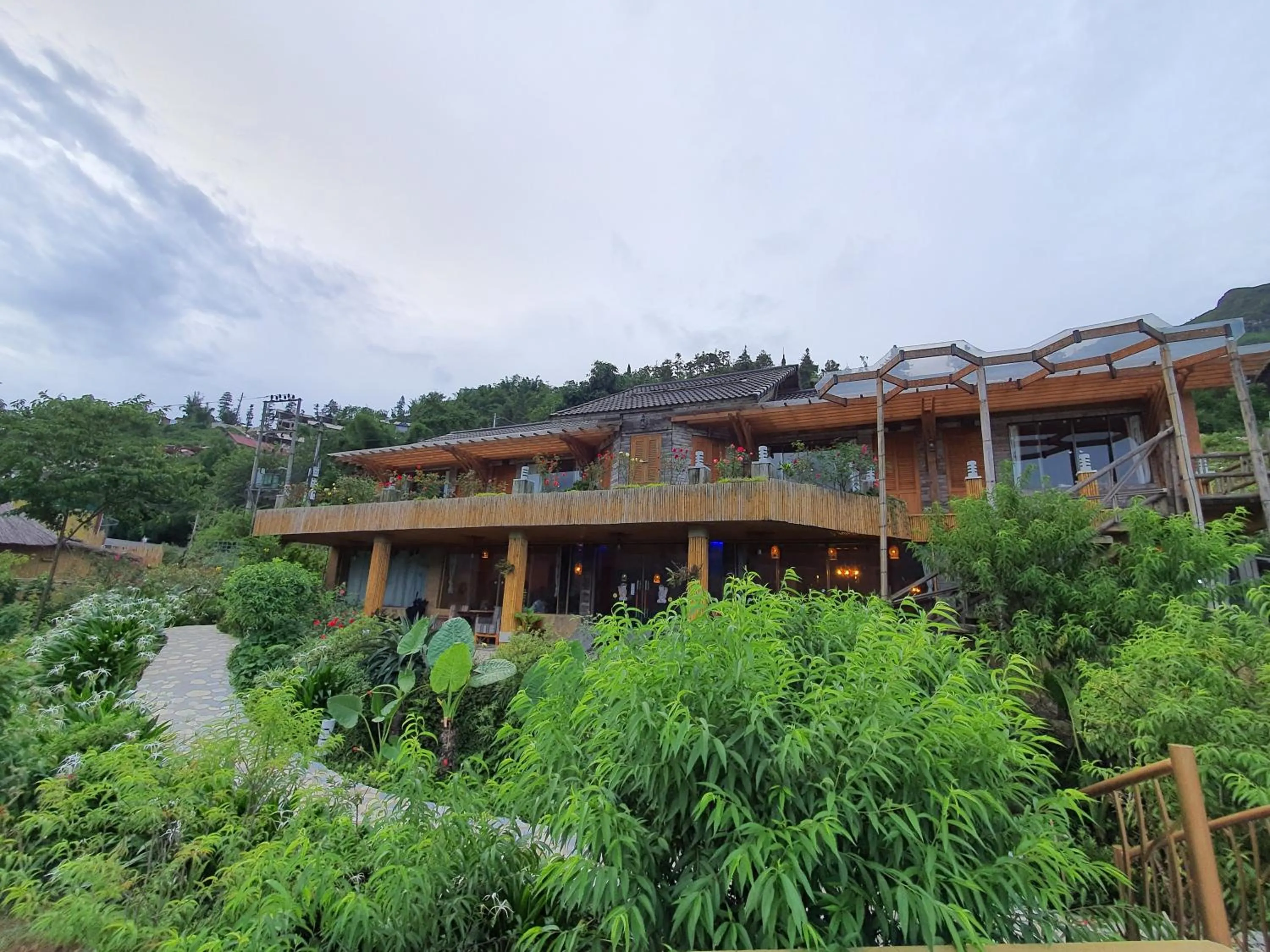Photo of the whole room in Sapa Clay House - Mountain Retreat