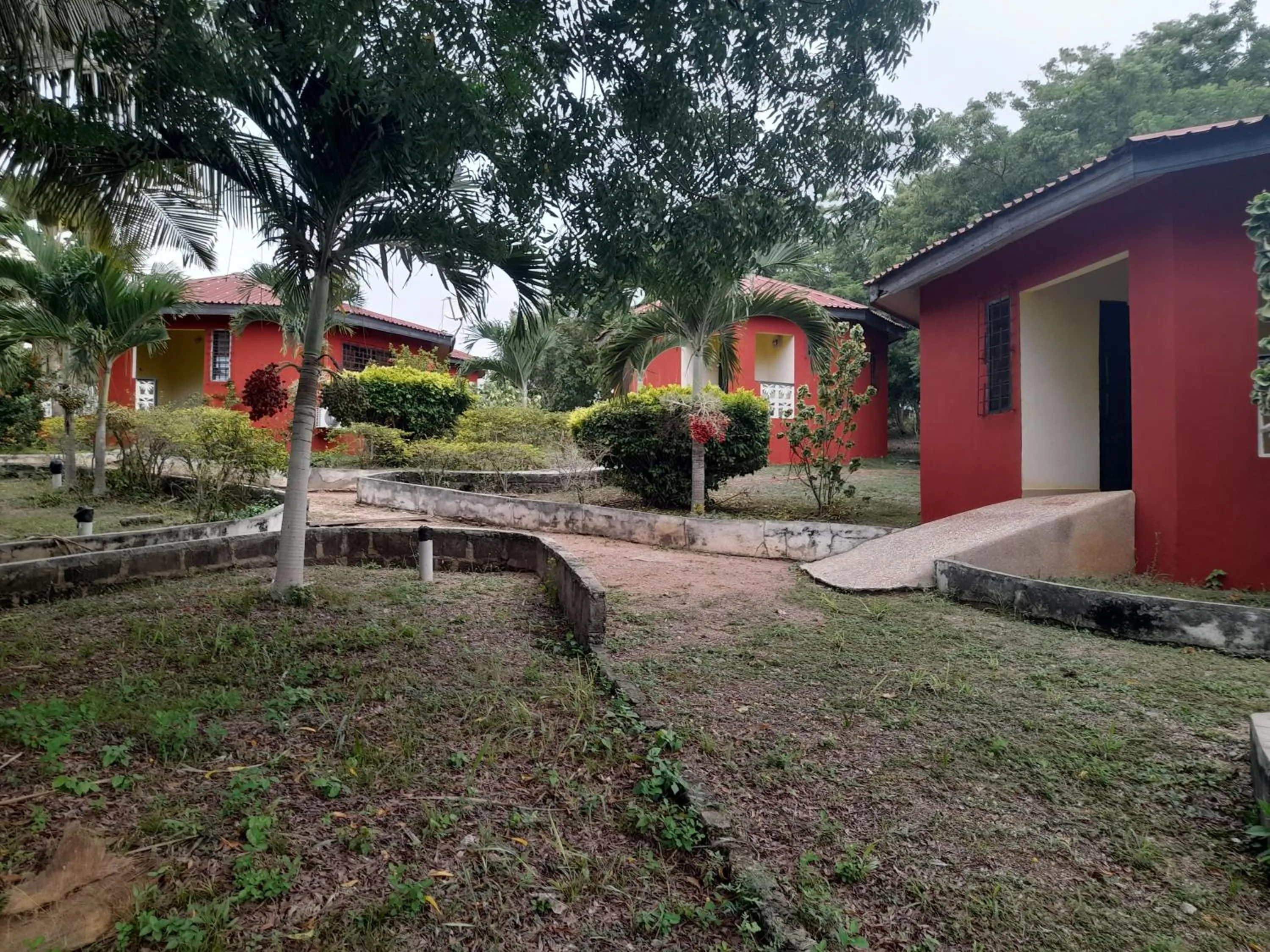 Paradise Ocean Resort