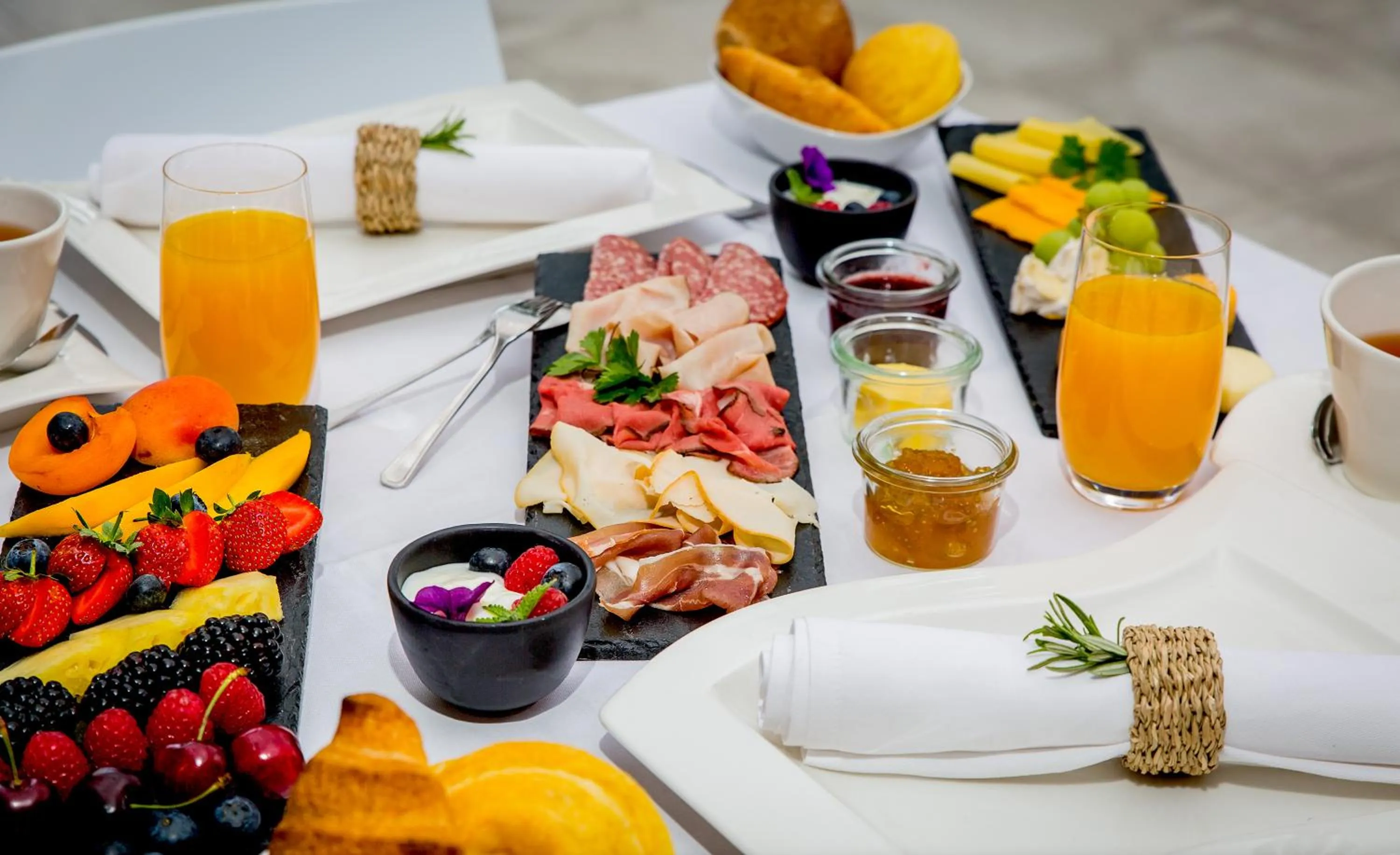 Food and drinks in Bloemenzee Boutique B&B