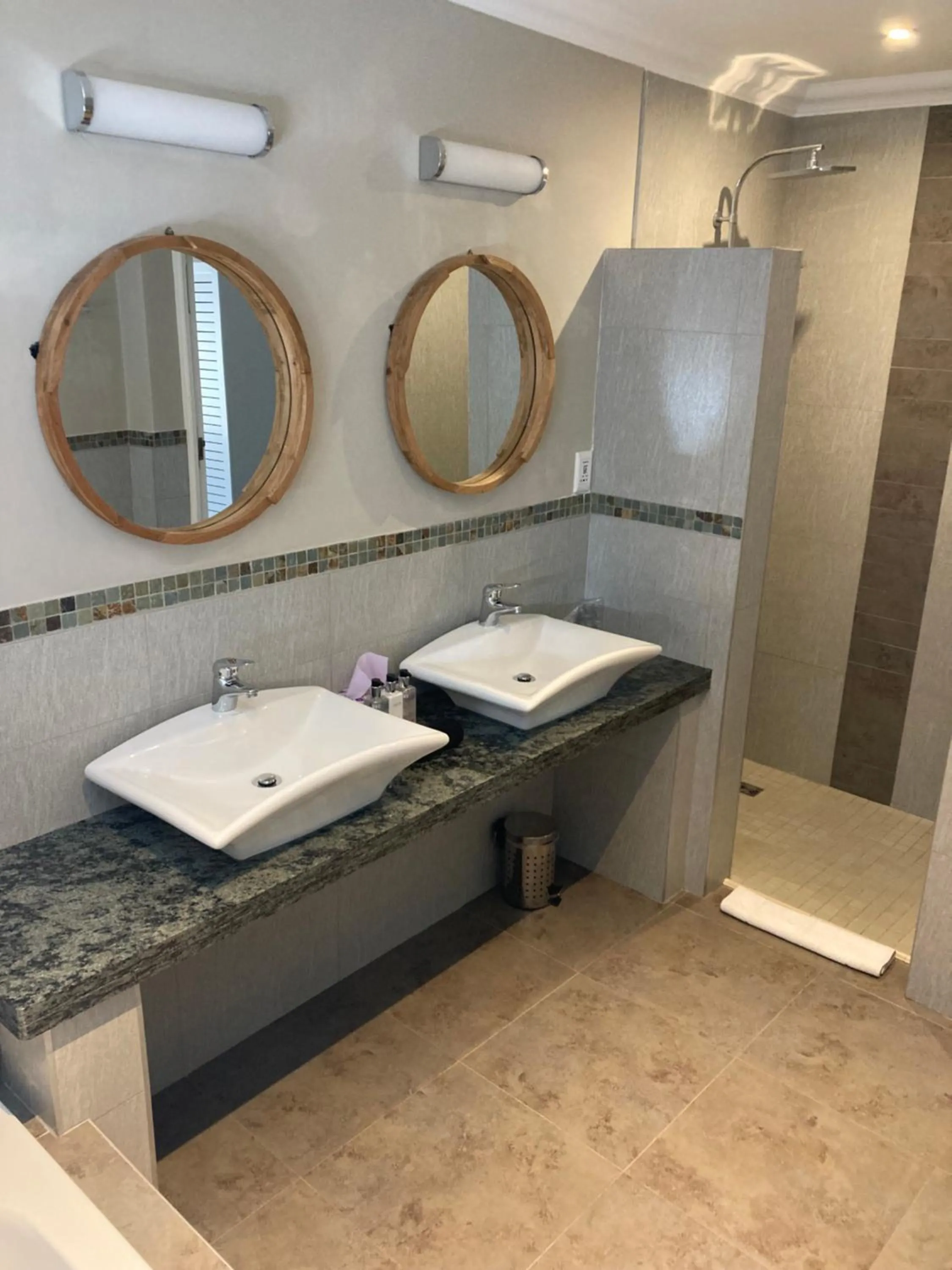 Bathroom in Bloemenzee Boutique B&B