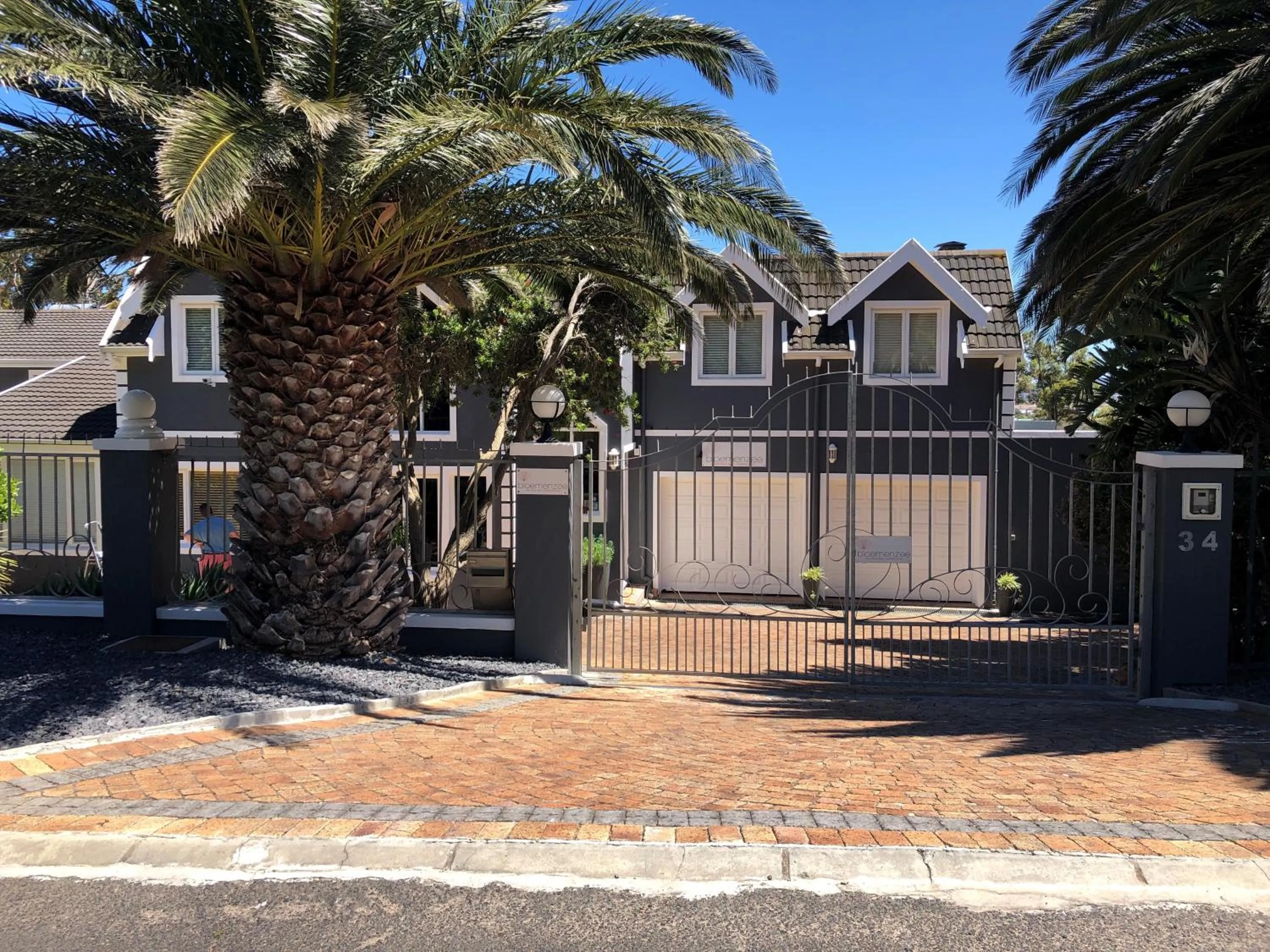 Property building in Bloemenzee Boutique B&B