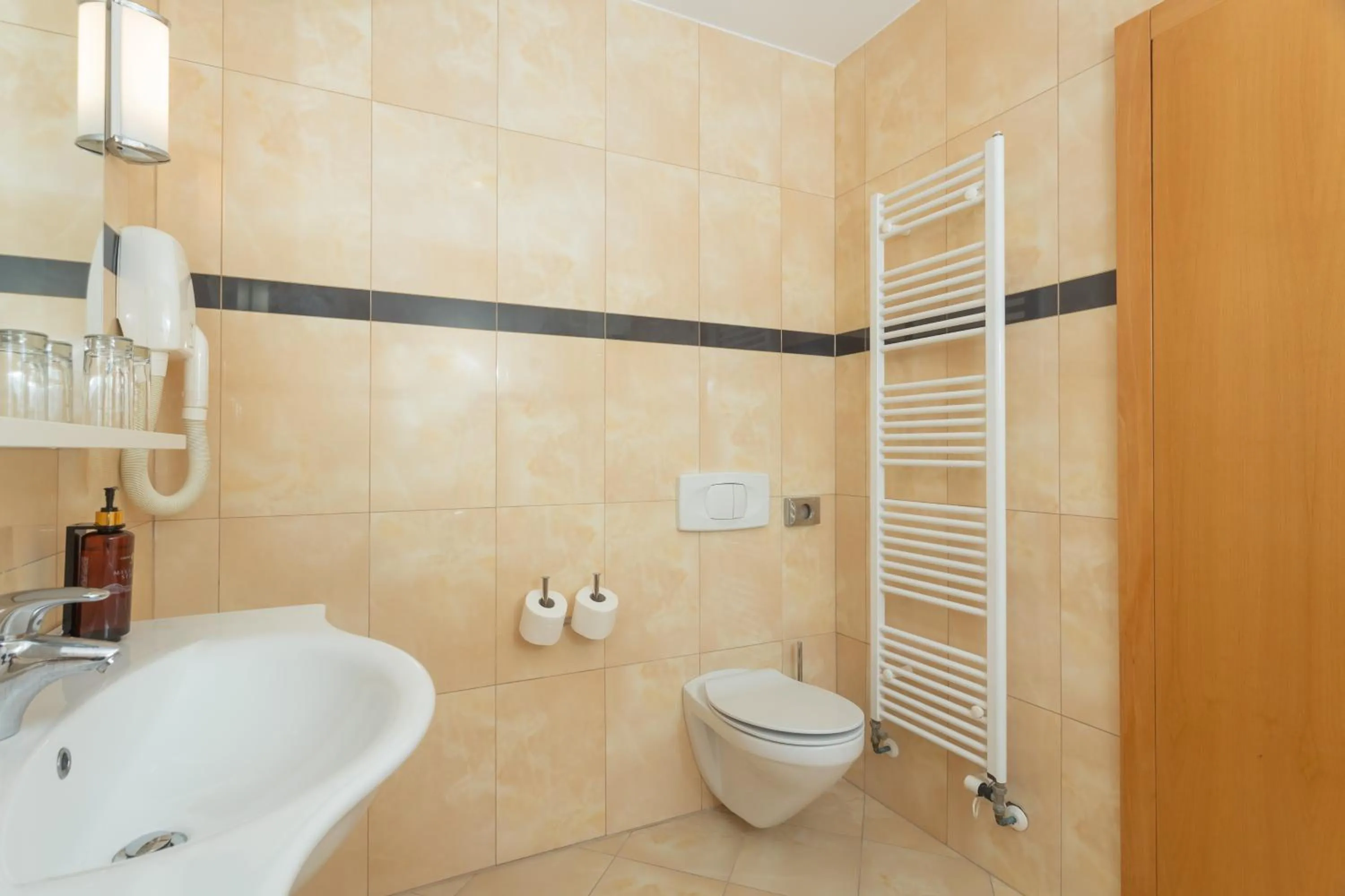 Toilet in Family Hotel La Luna - All inclusive