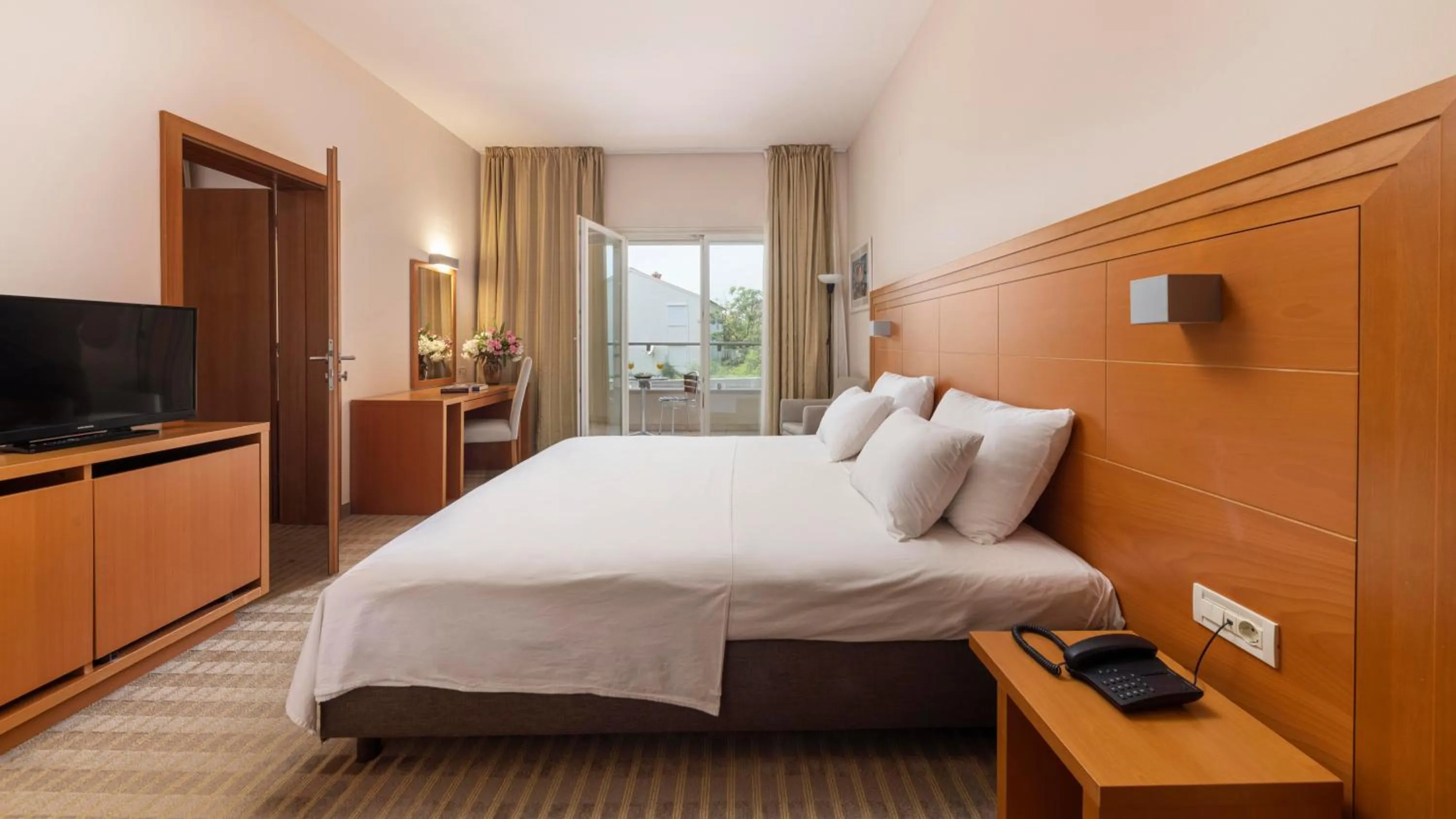 Bed in Family Hotel La Luna - All inclusive