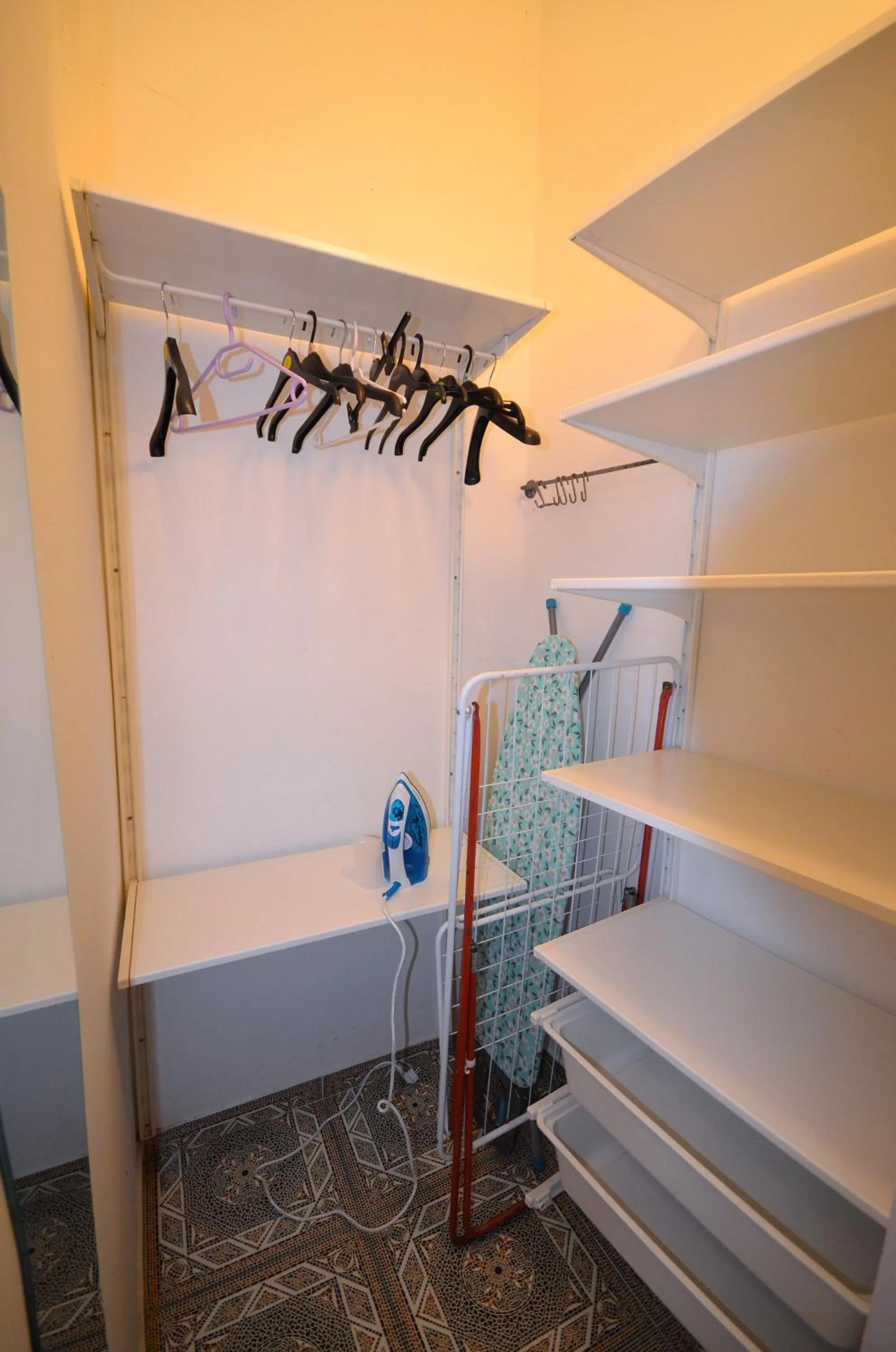 flat iron in Travel&Joy backpackers