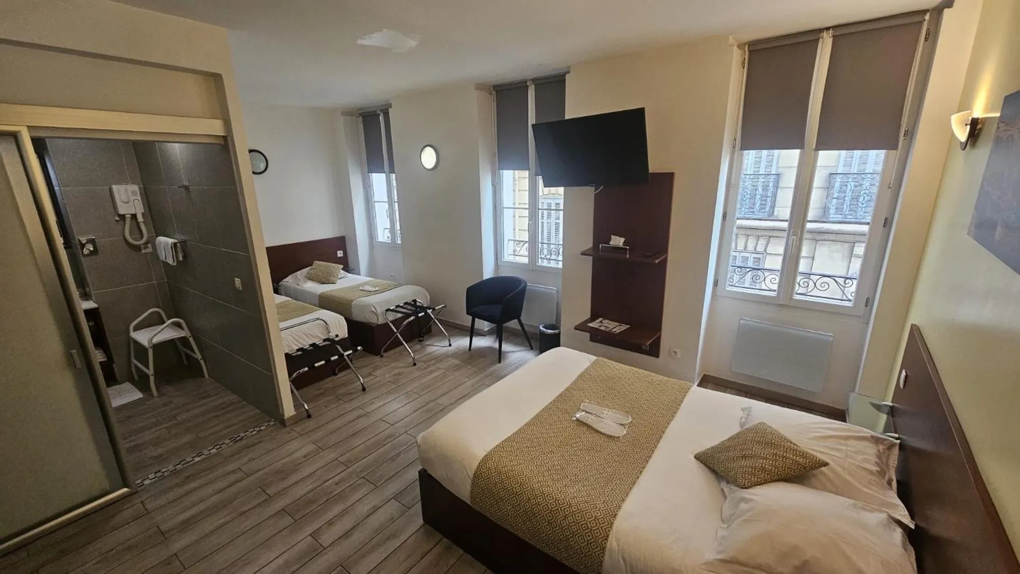 Bed in Massilia hôtel