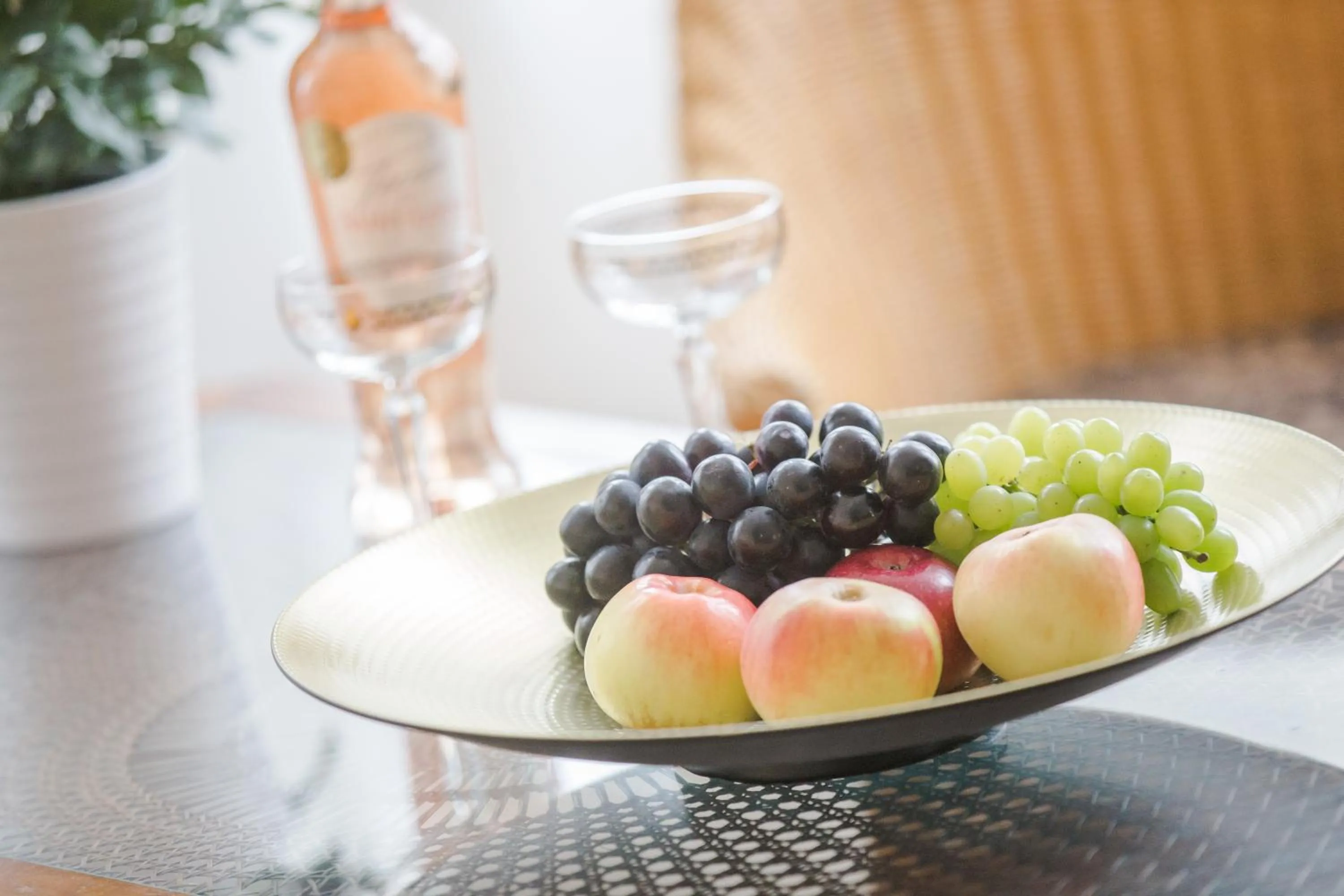 Food and drinks in Park Apartments