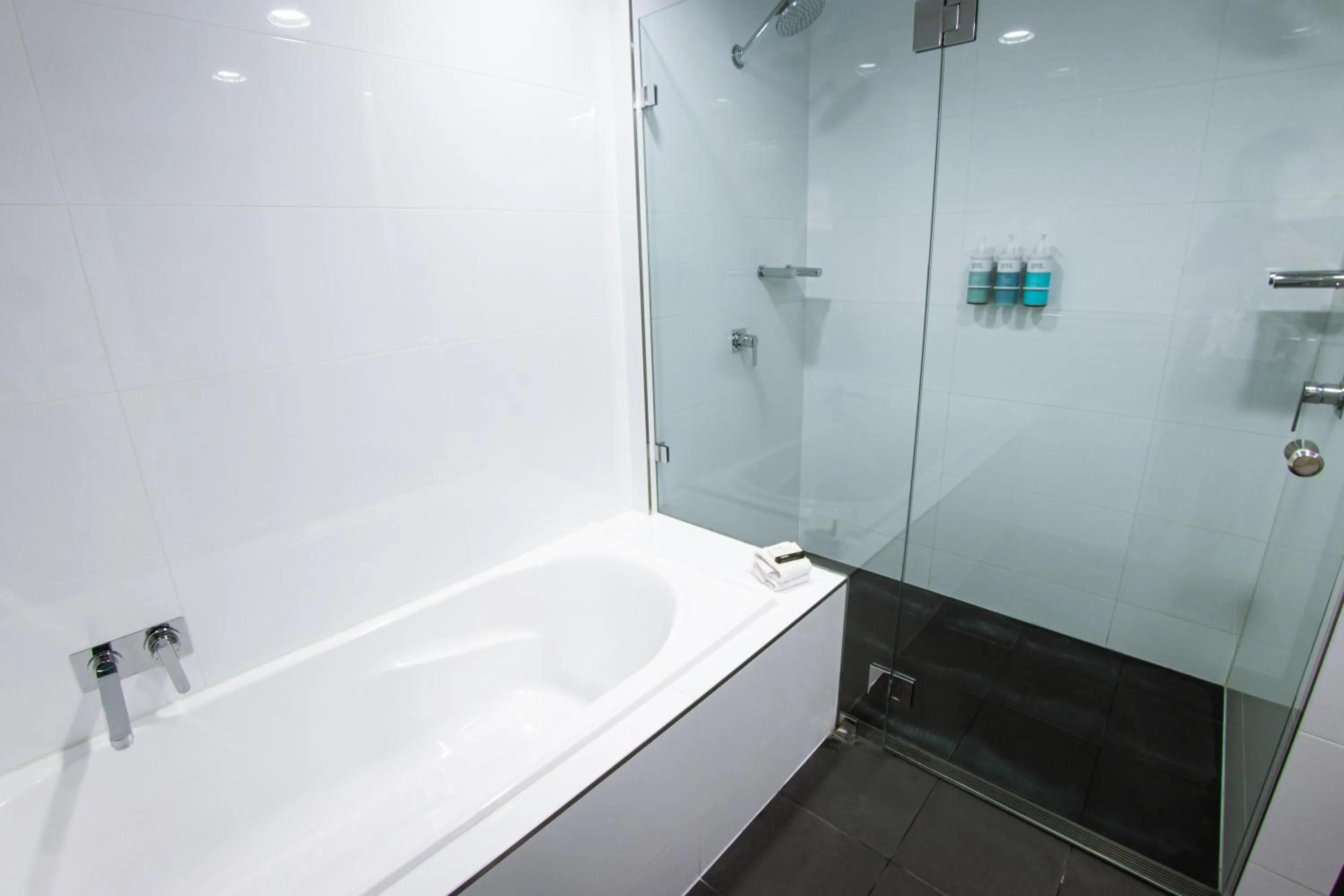 Bathroom in Mercure Tamworth