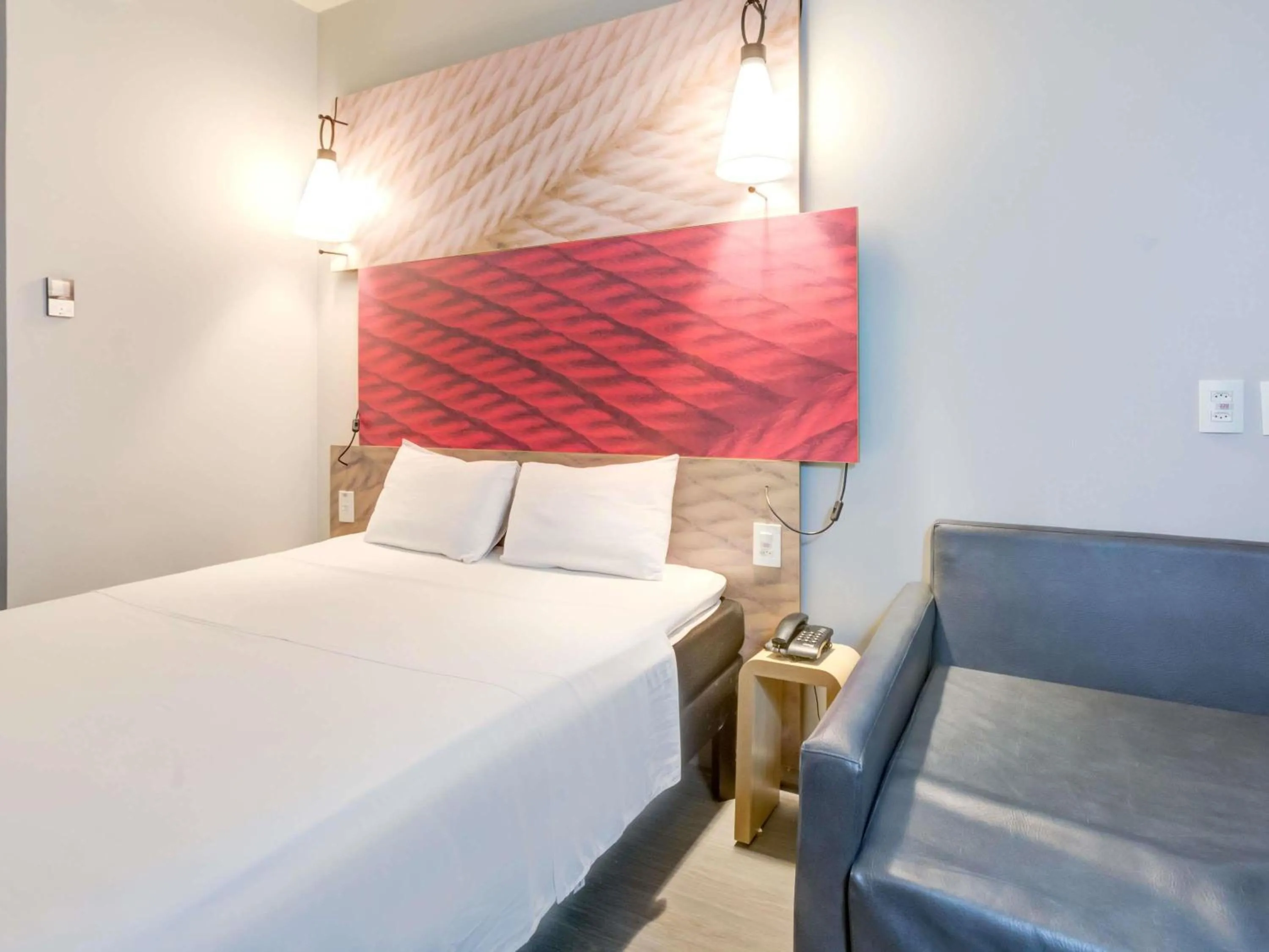 Bedroom, Bed in ibis Paranagua