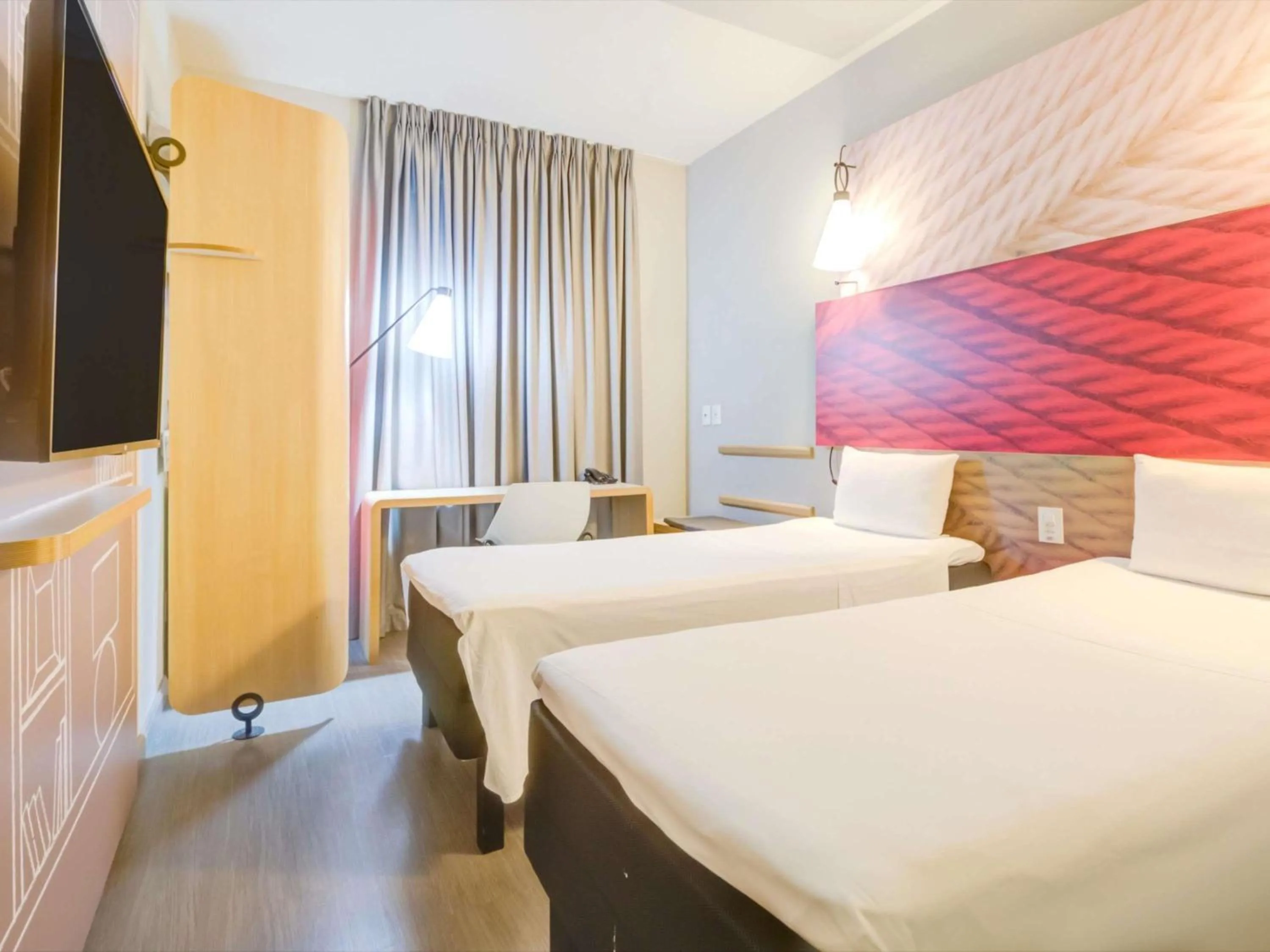 Bedroom, Bed in ibis Paranagua