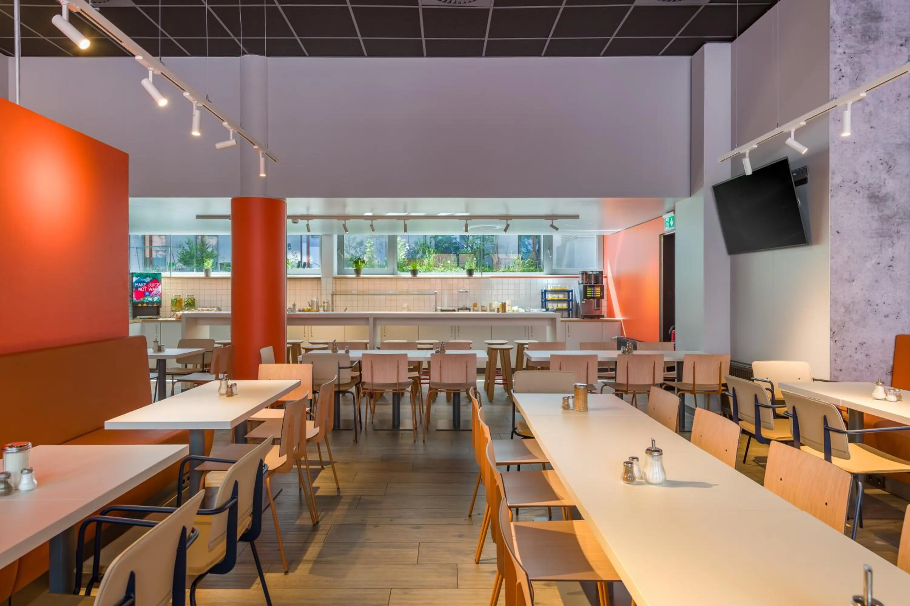 Restaurant/places to eat in ibis budget Hamburg St Pauli Messe - neu renoviert