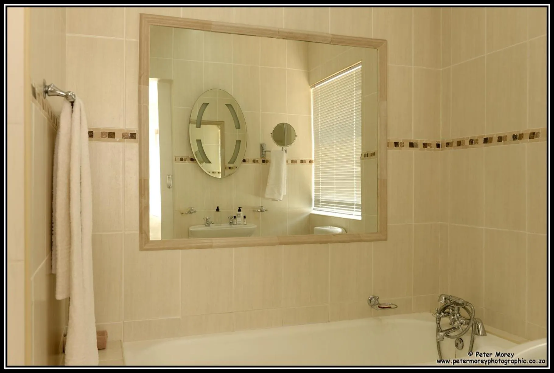 Bathroom in Paarl Mountain Lodge