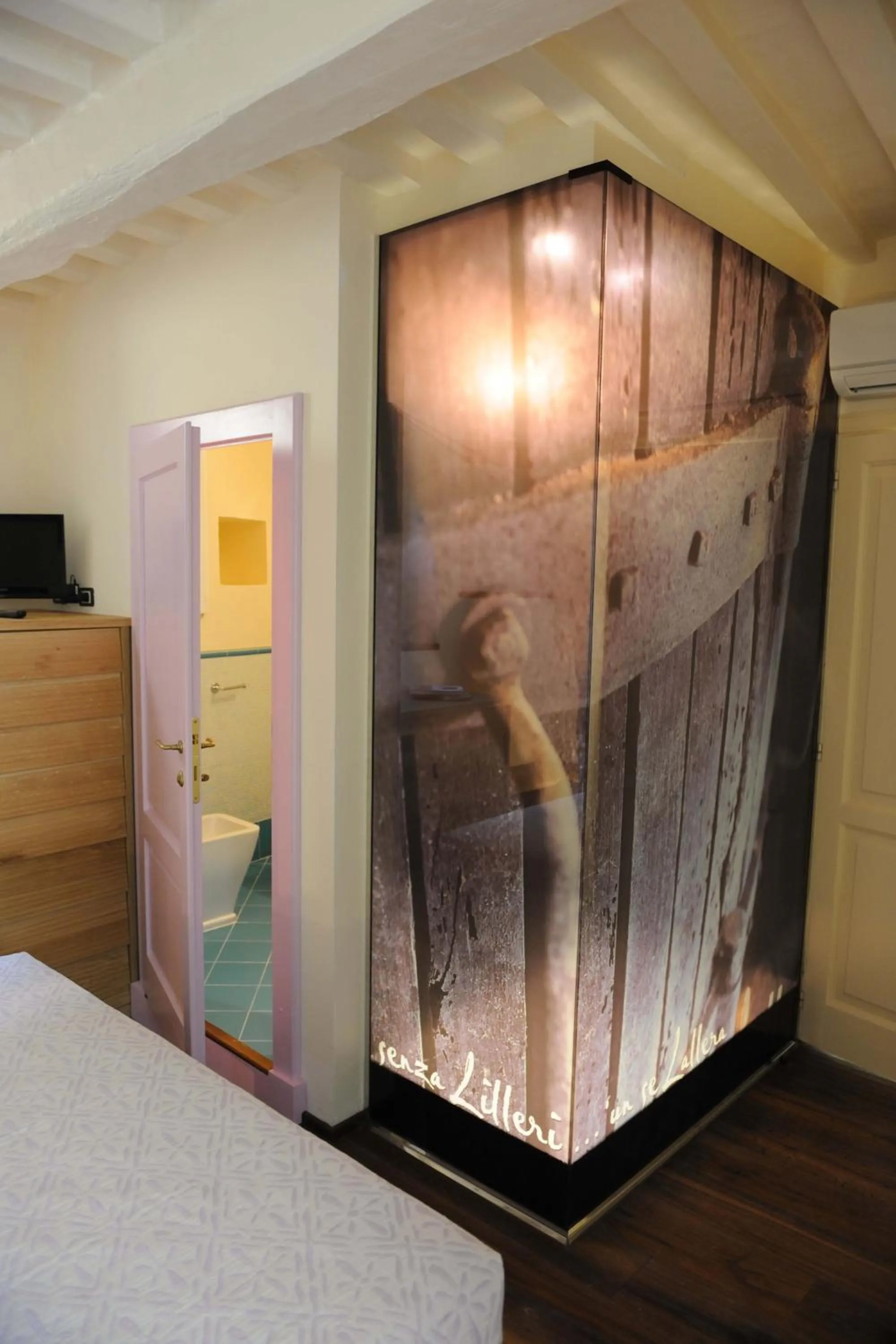 Decorative detail in Locanda pane e vino