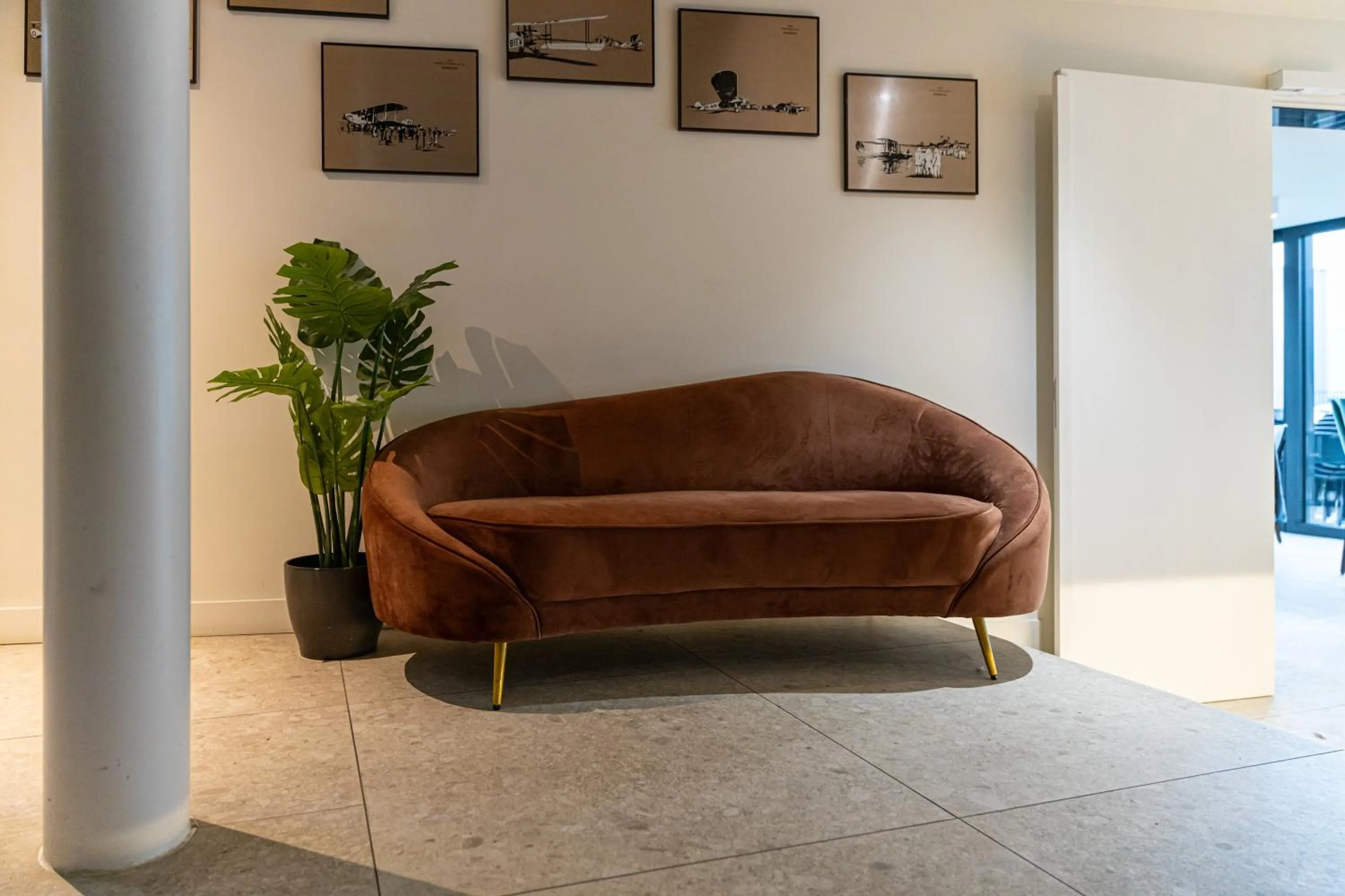 Seating area in Hotel Bell-X Kortrijk-Wevelgem