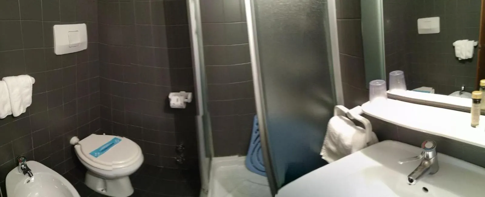 Bathroom in Apartment 4 Residence Palace 2