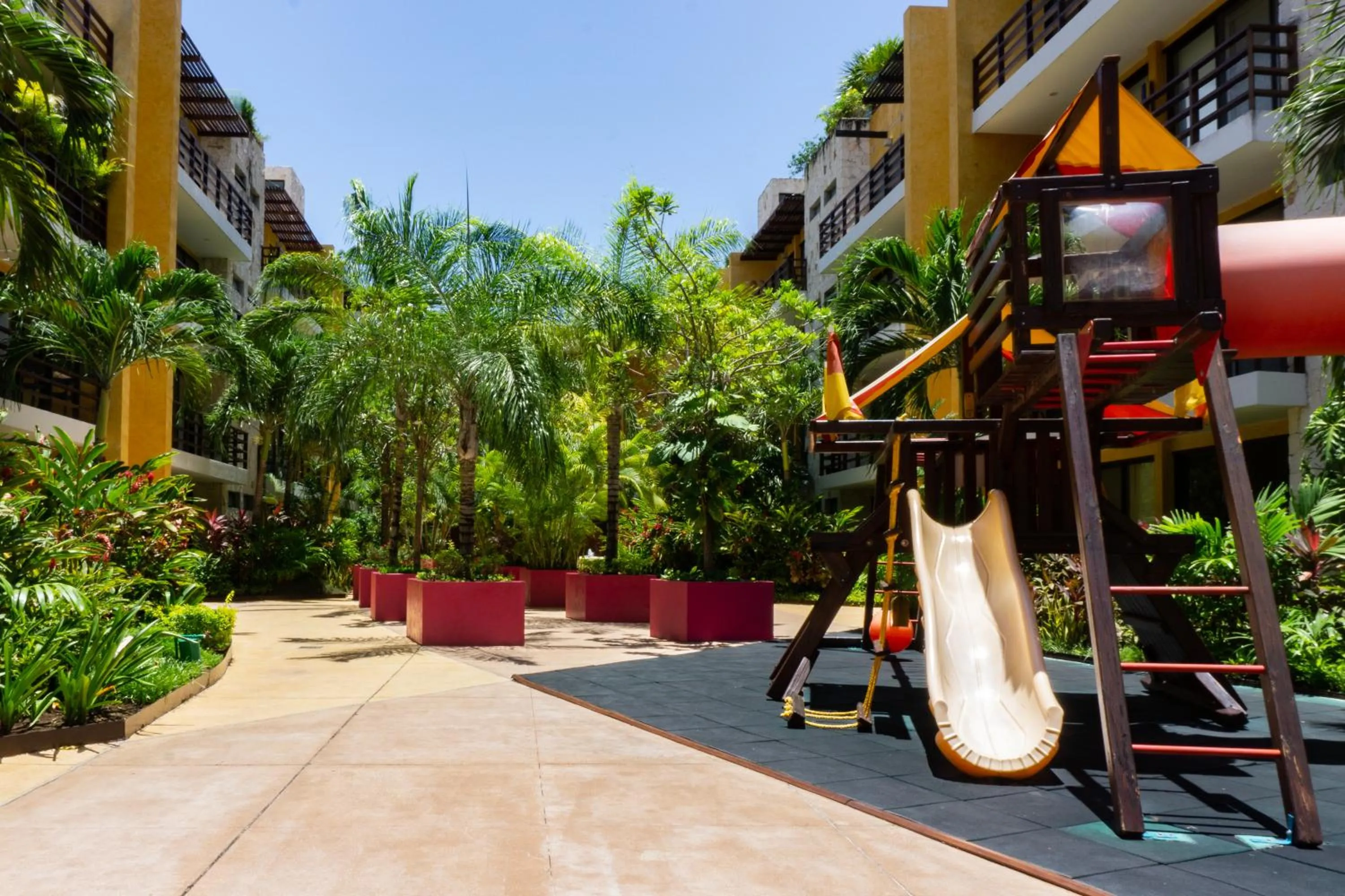 Day in Lunada Condo by BVR