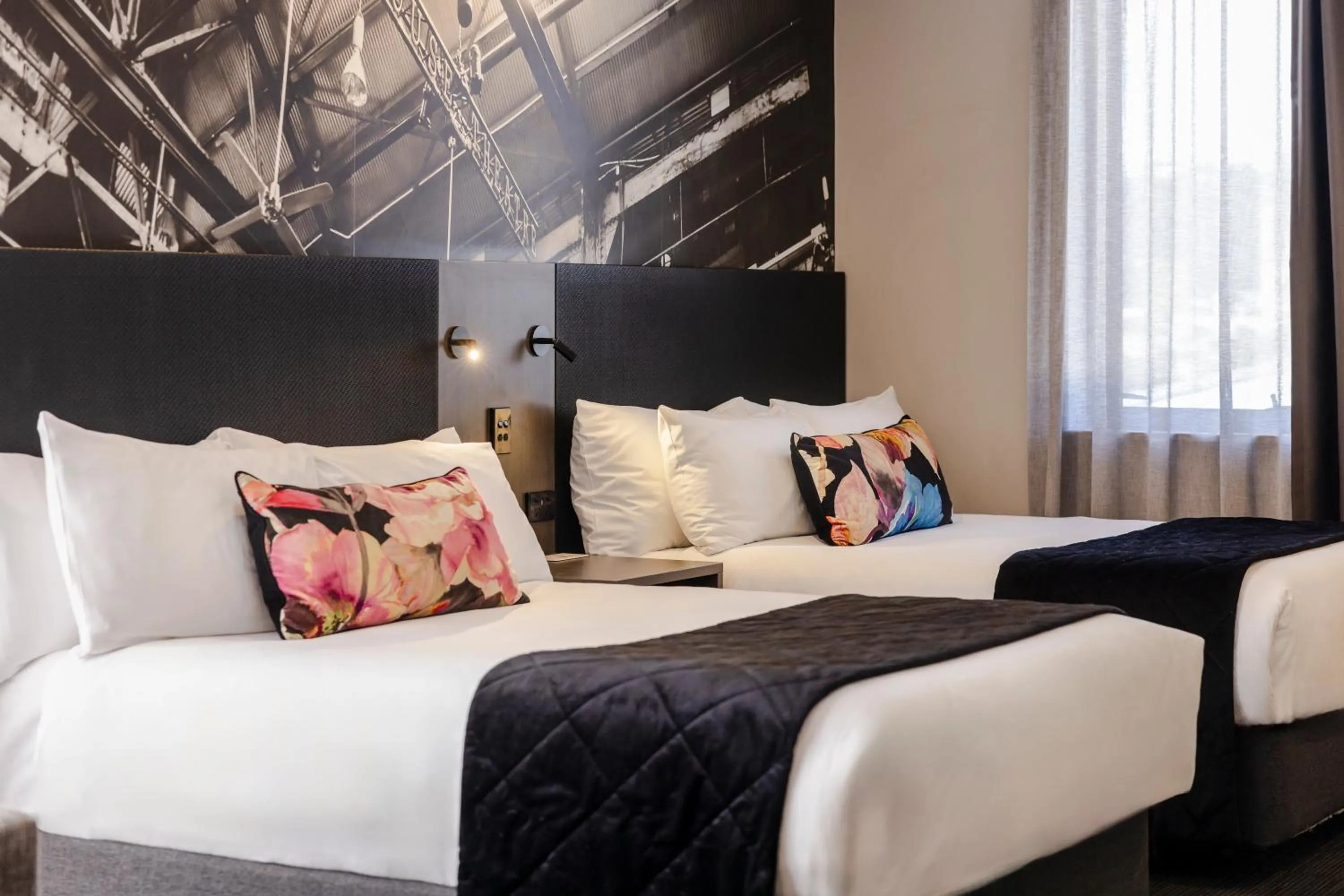 Guests, Bed in Sage Hotel James Street