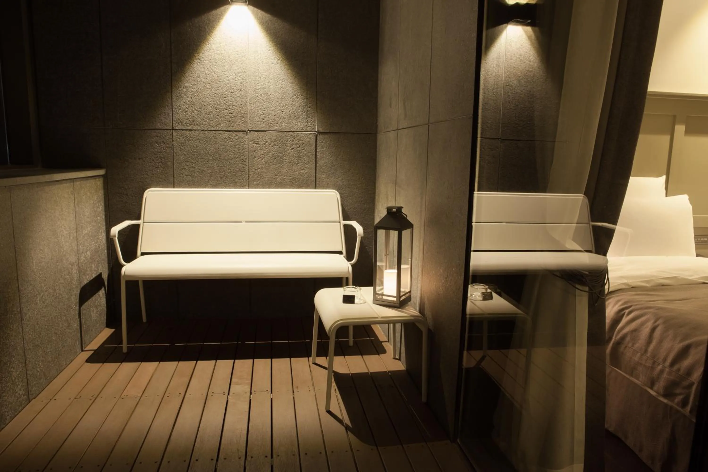 Balcony/Terrace, Bed in Hotel Gaden