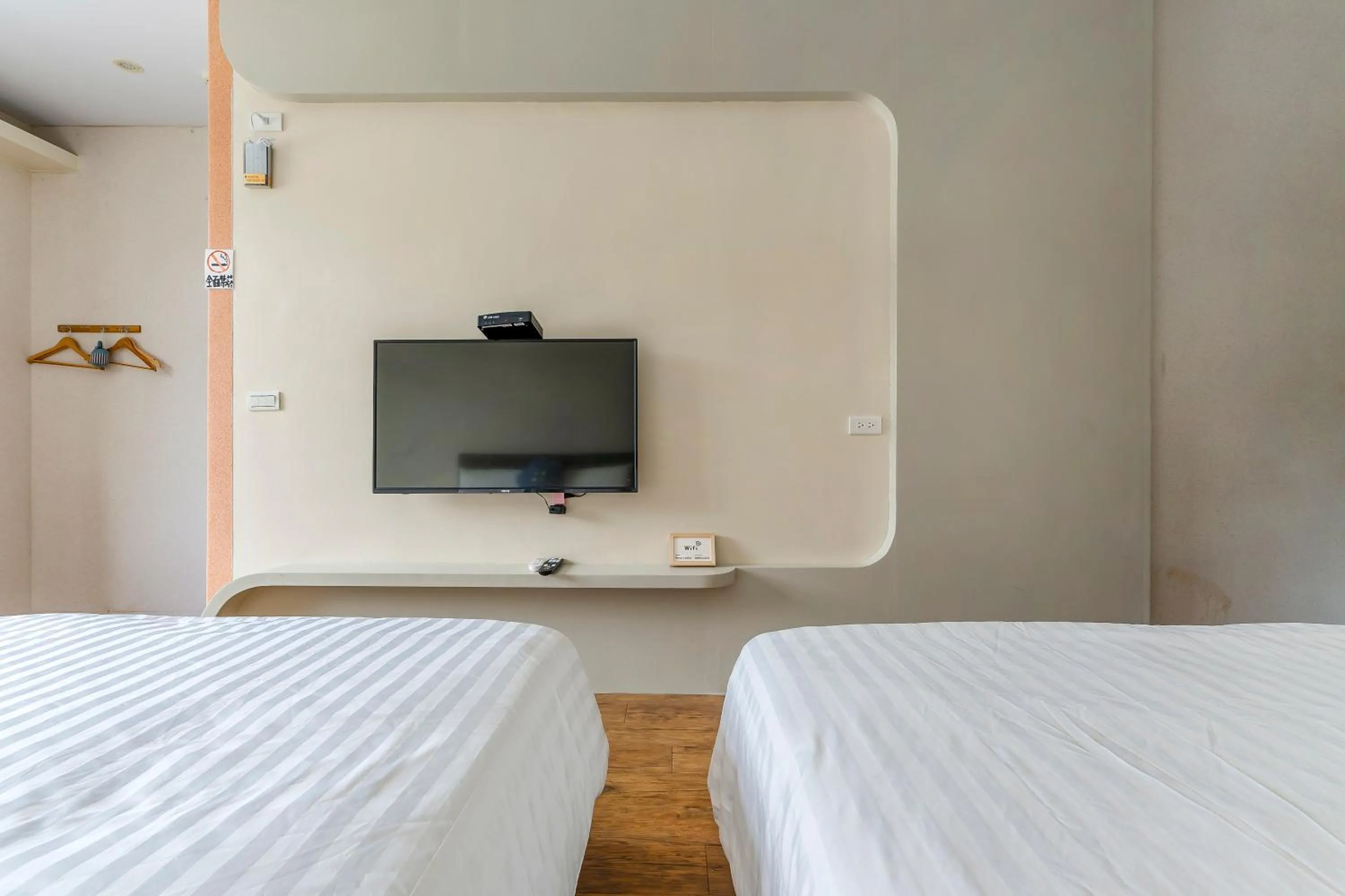 Photo of the whole room, Bed in Bo Ya Homestay