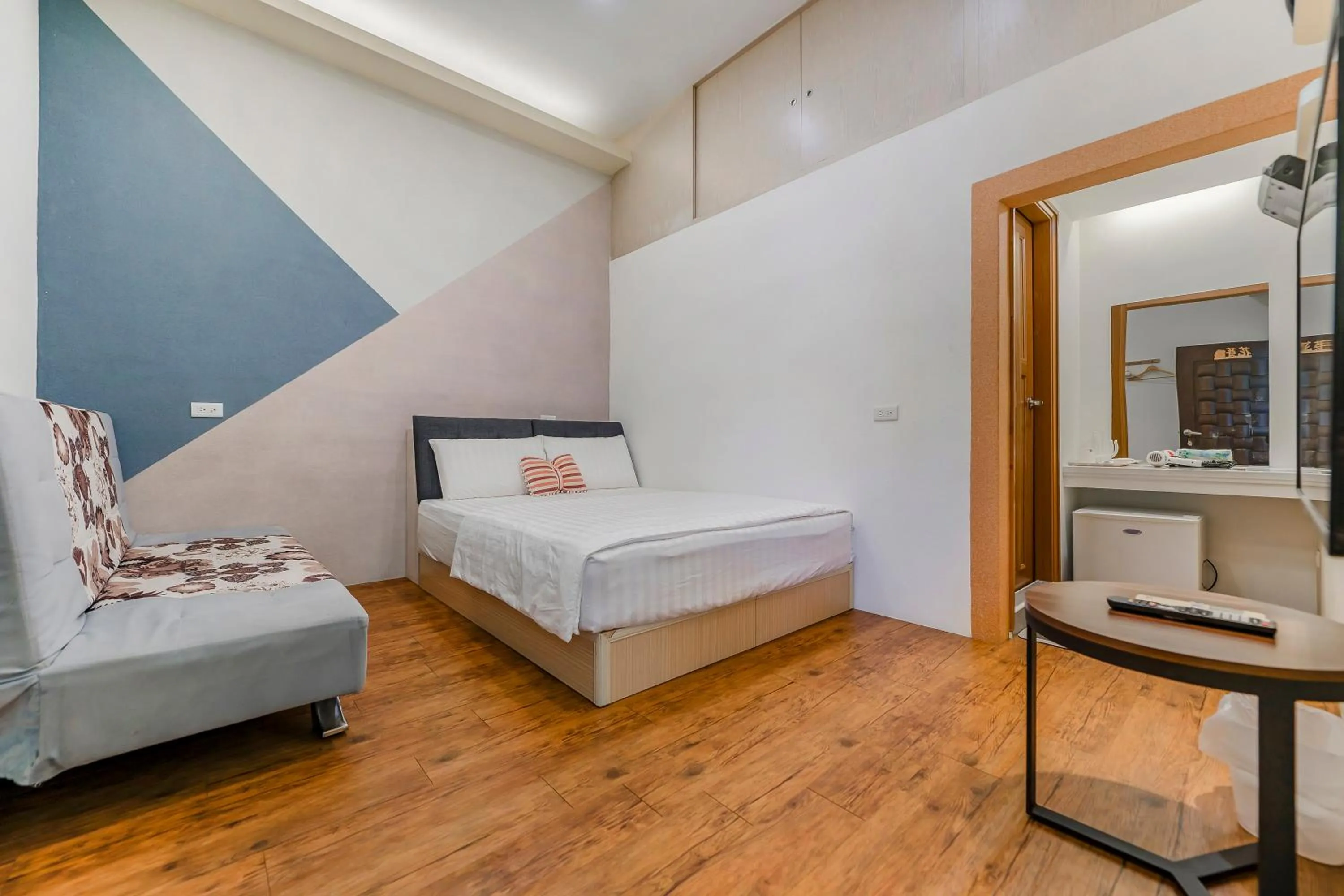 Photo of the whole room, Bed in Bo Ya Homestay