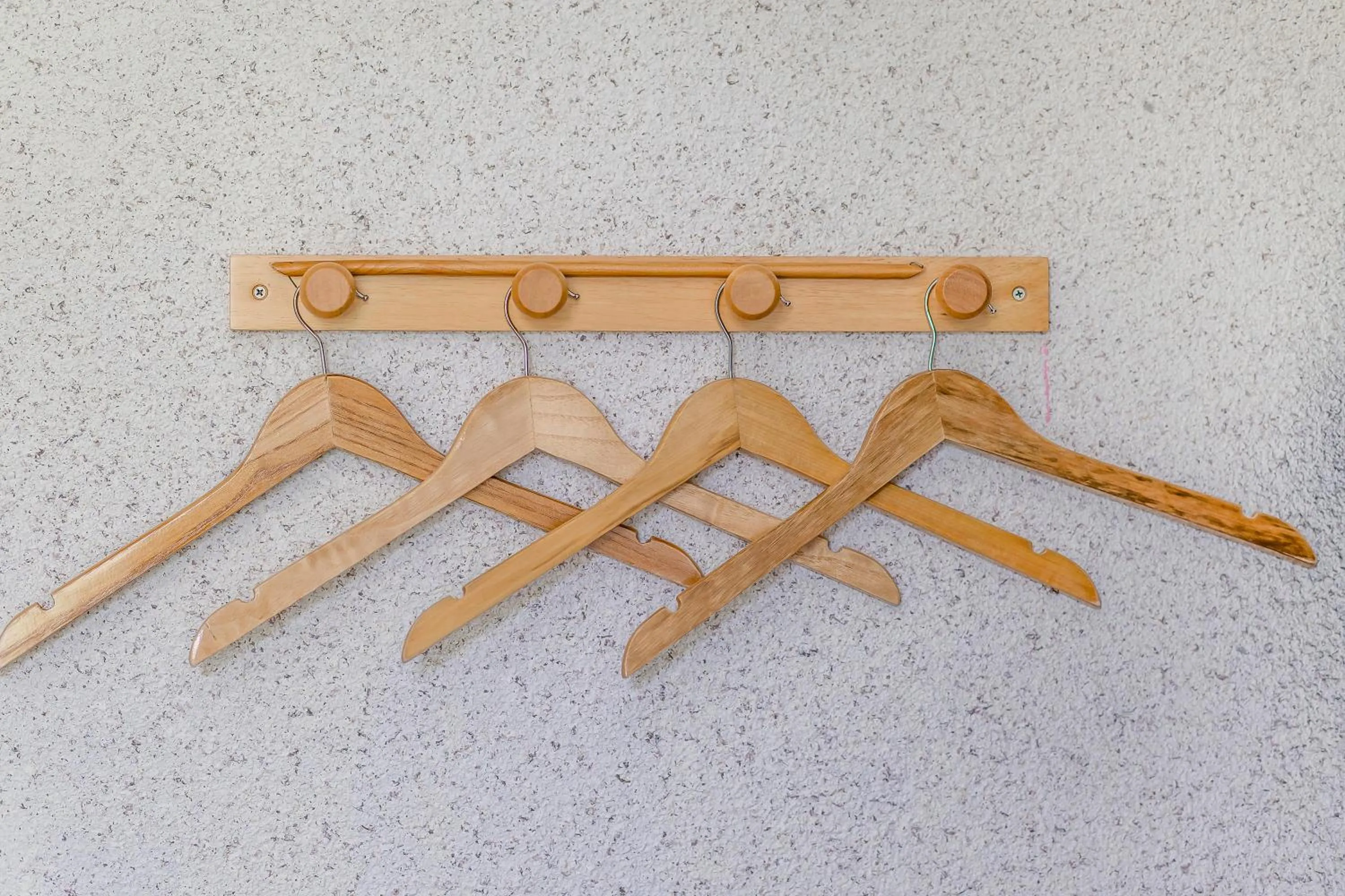 wardrobe in Bo Ya Homestay