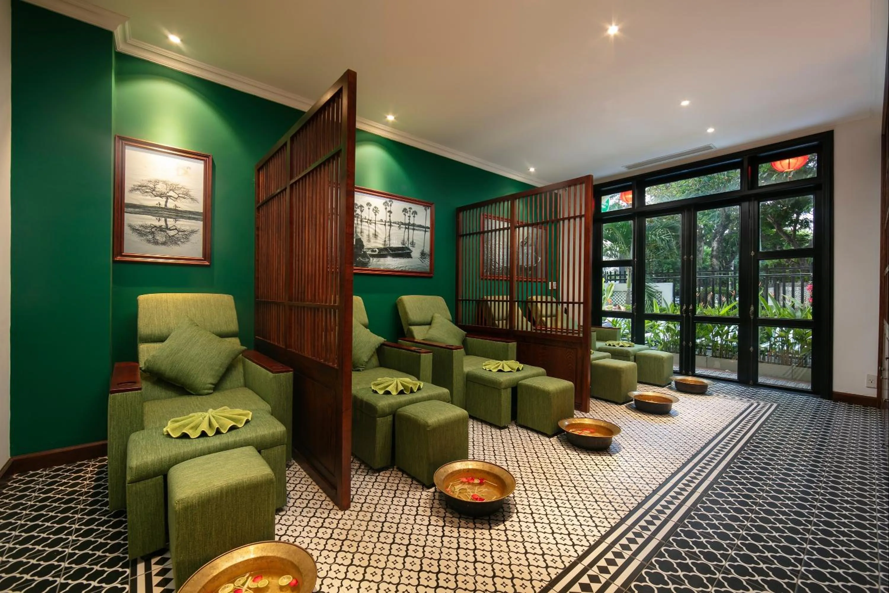 Seating area in Hoi An Rose Garden Hotel