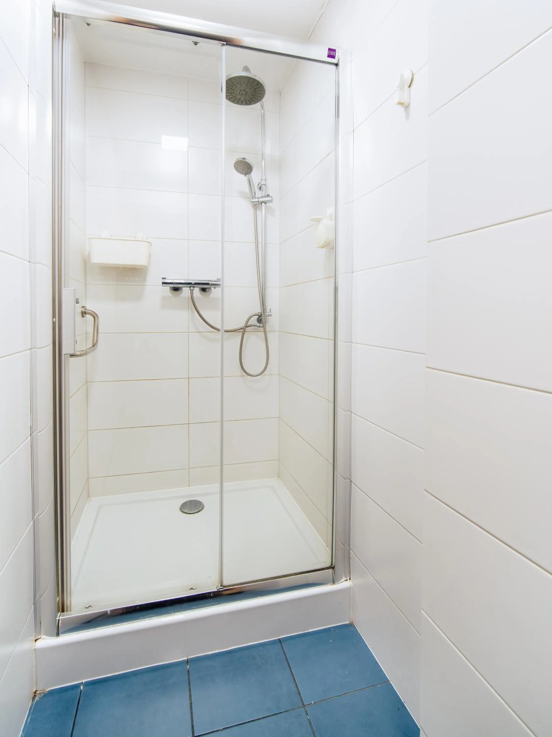 Shower in Good Times House
