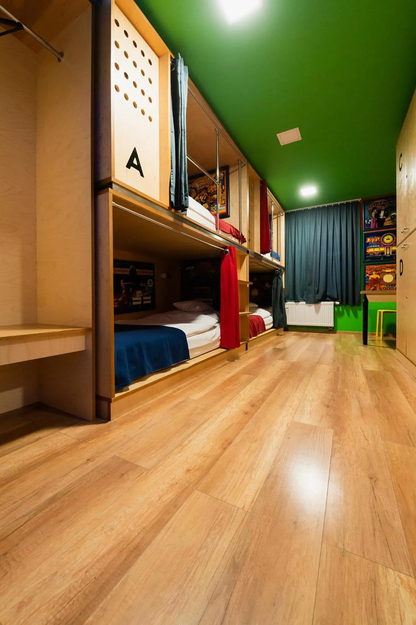 bunk bed, Bed in Good Times House