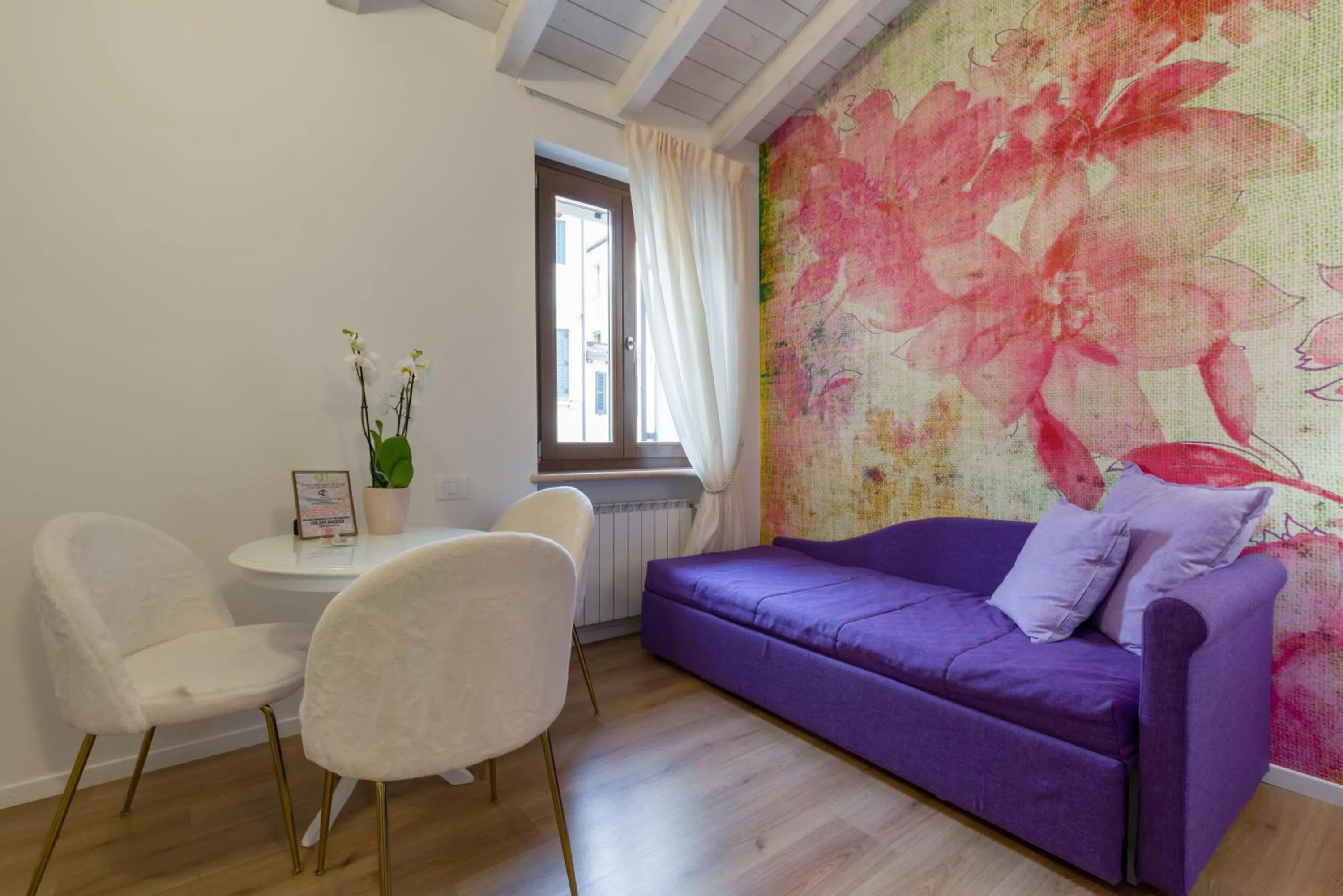 Photo of the whole room in Giardino Giusti House & Court